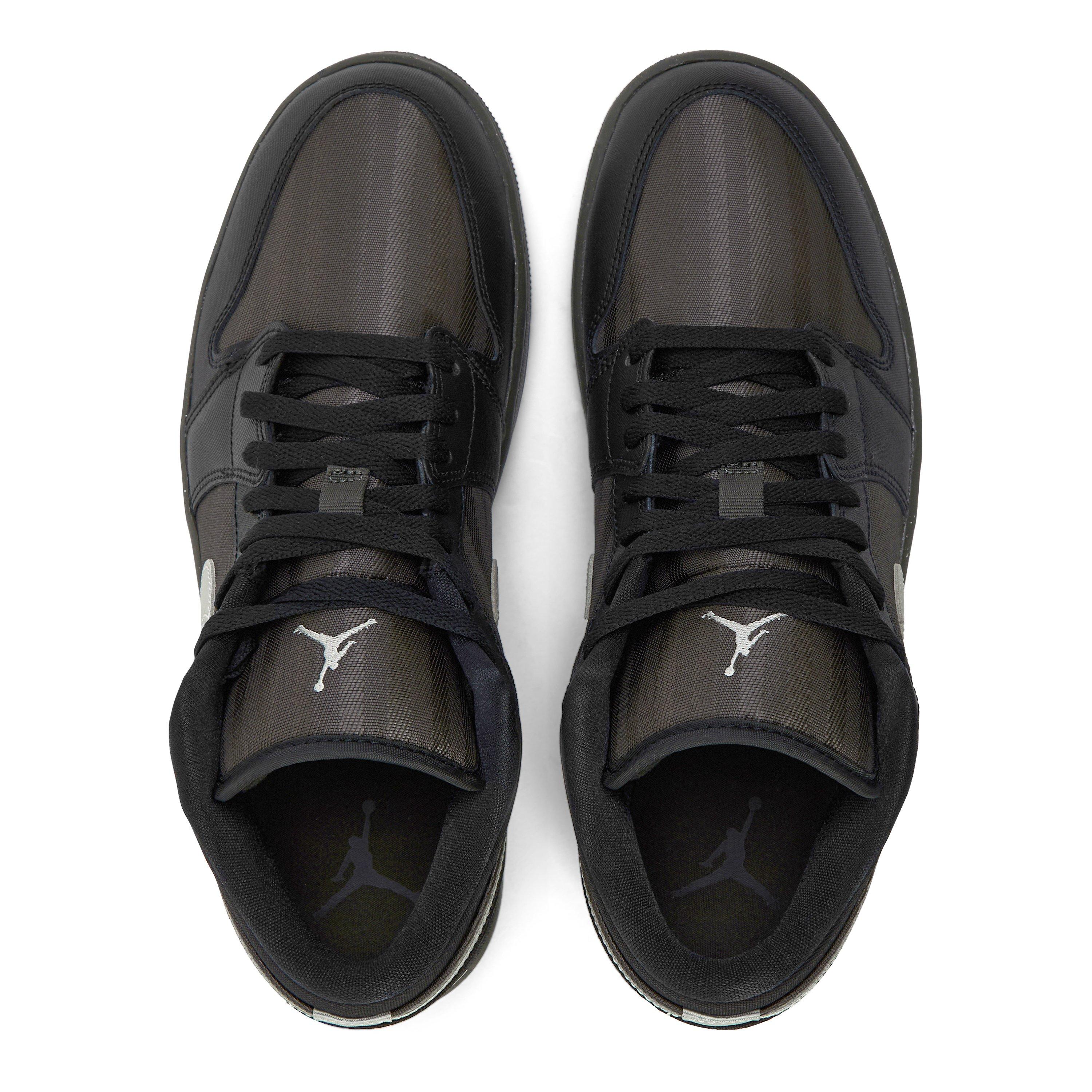Black/Newsprint - Nike - Men's Air Jordan 1 Low SE Low-Top Trainers - 4