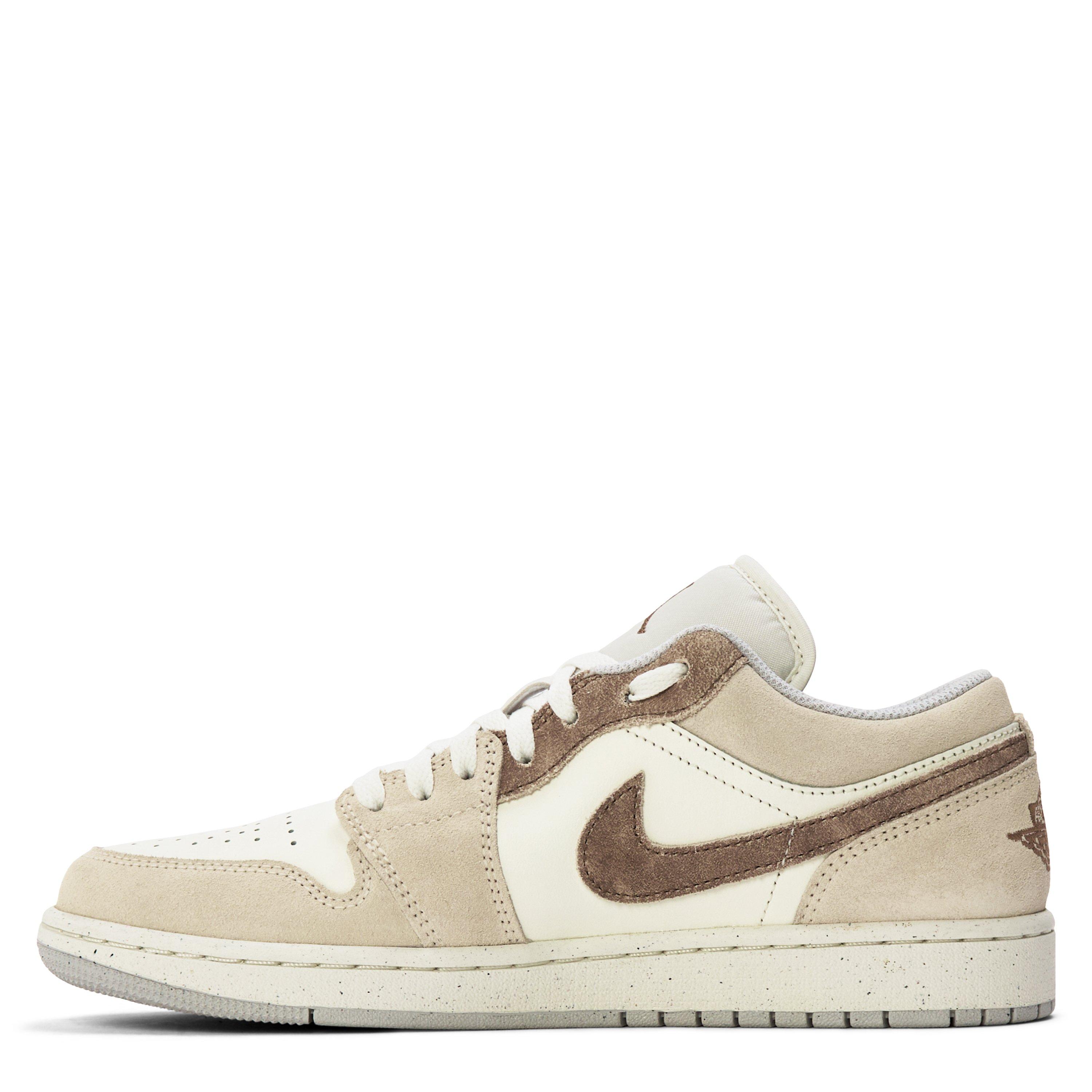 Legend Lt Brown - Nike - Men's Air Jordan 1 Low SE Low-Top Trainers - 2