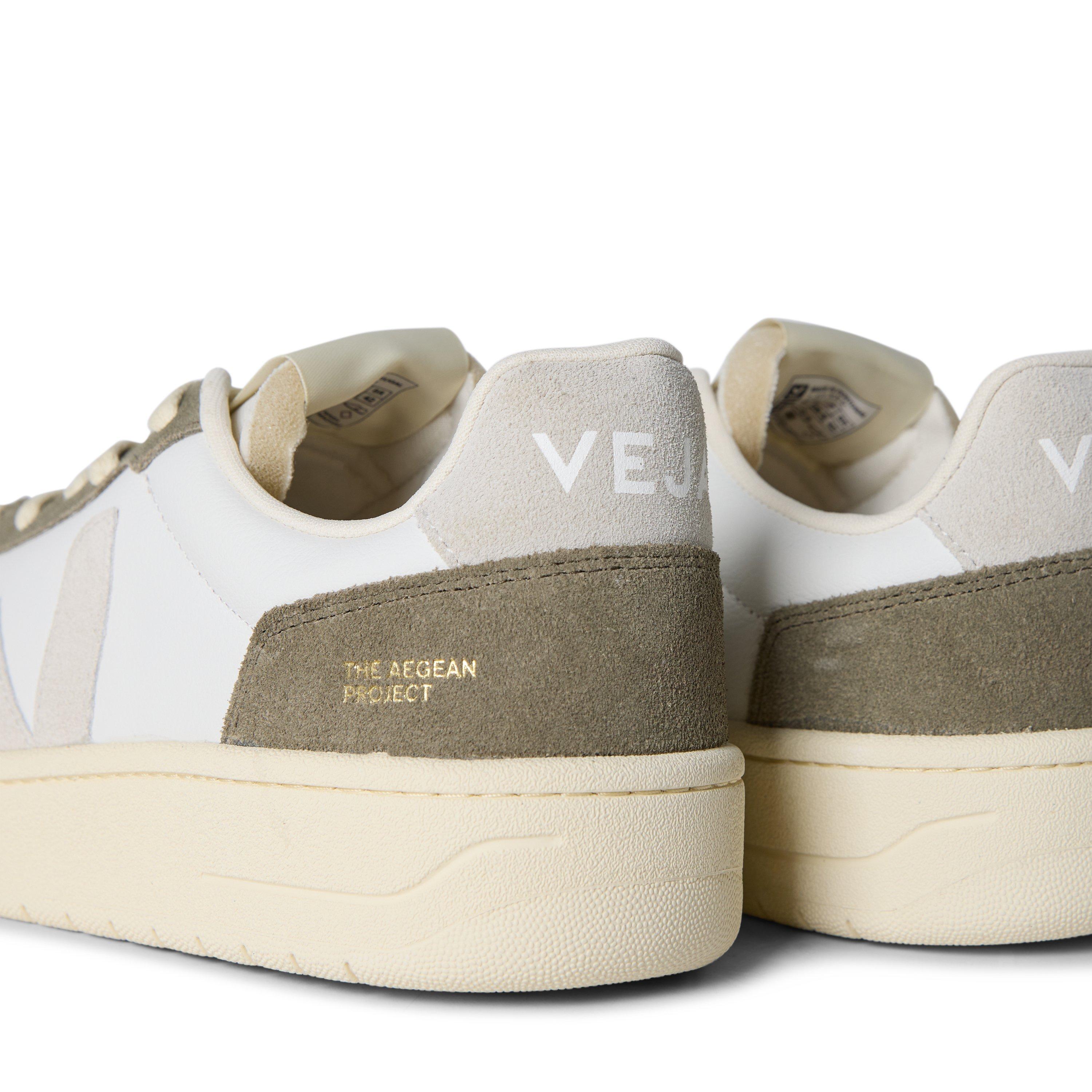 White Kaki - Veja - Men's V-82 Leather Low-Top Trainers - 3