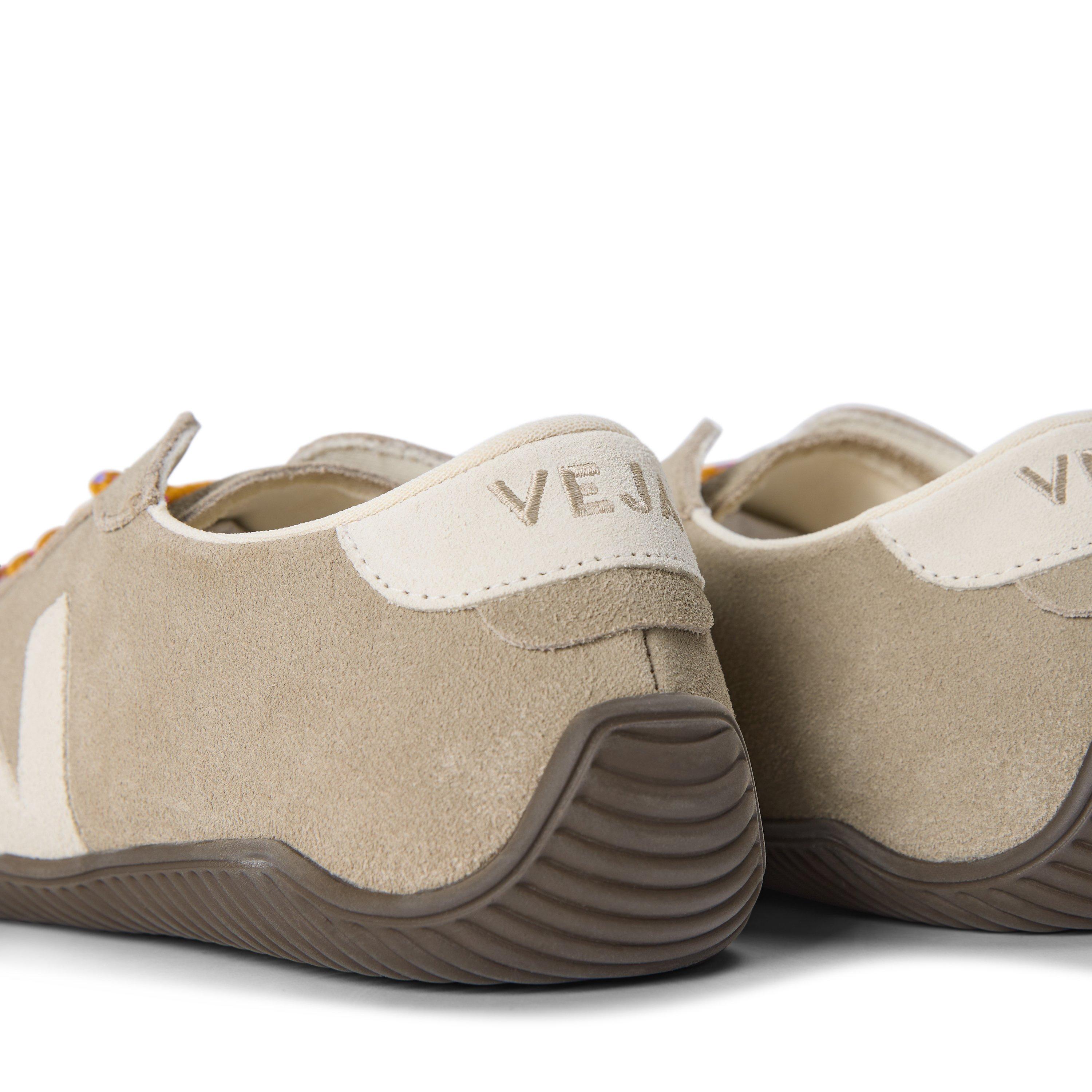 Taupe Suede - Veja - Men's Jitsu Low-Top Trainers - 3