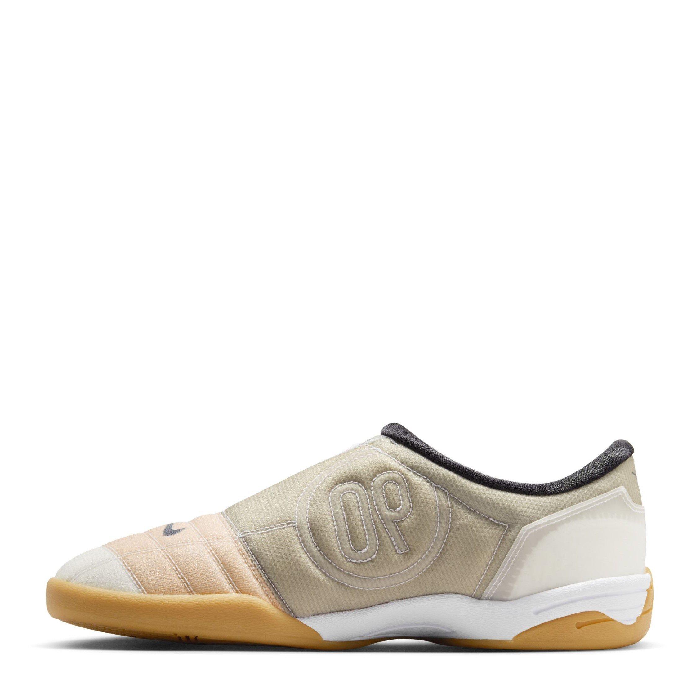 White/Black - Nike - Total 90 Trainers - 2