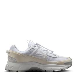 Nike Vomero Roam  Sn53