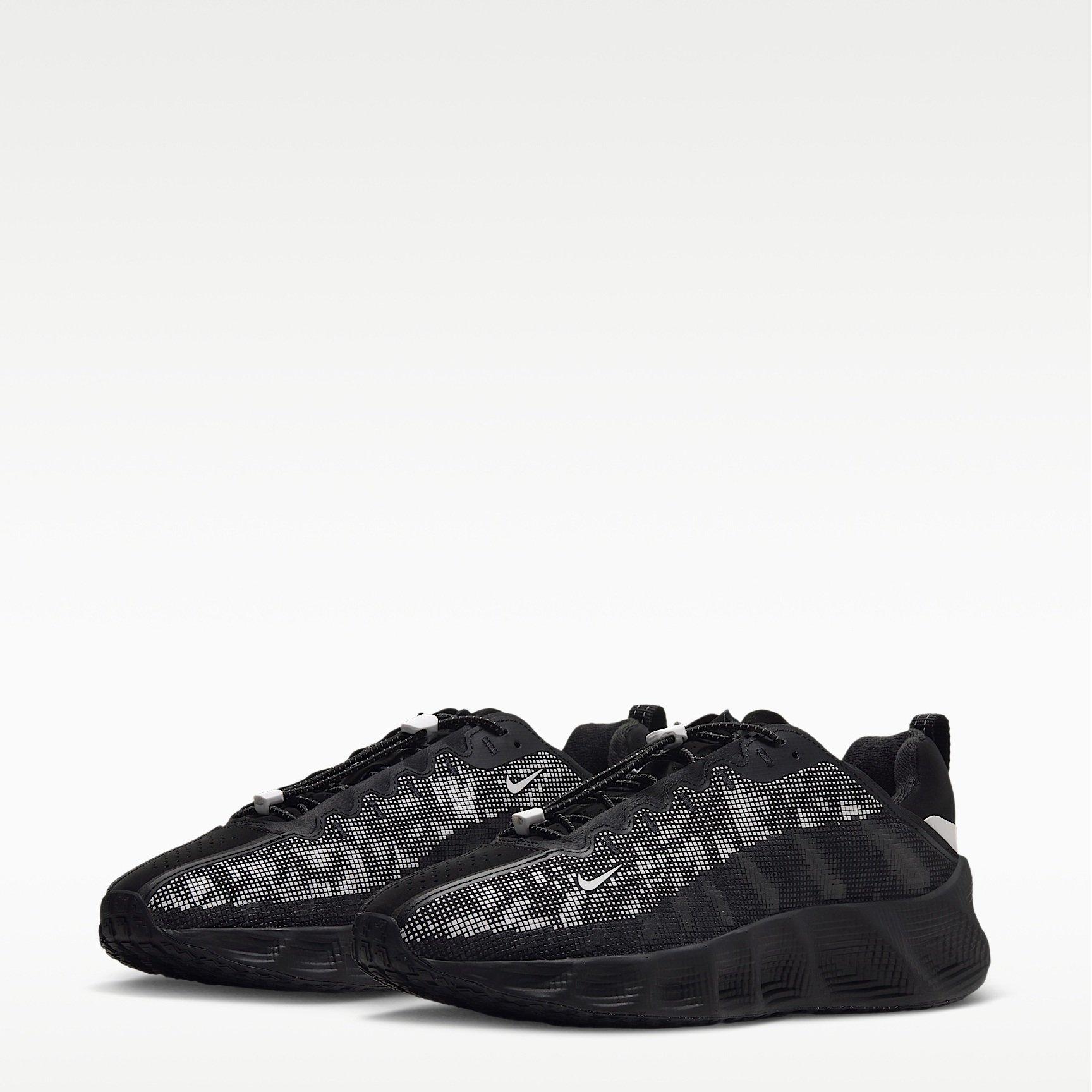 Black/White - Nike - Nike Ava Rover Trainers - 5