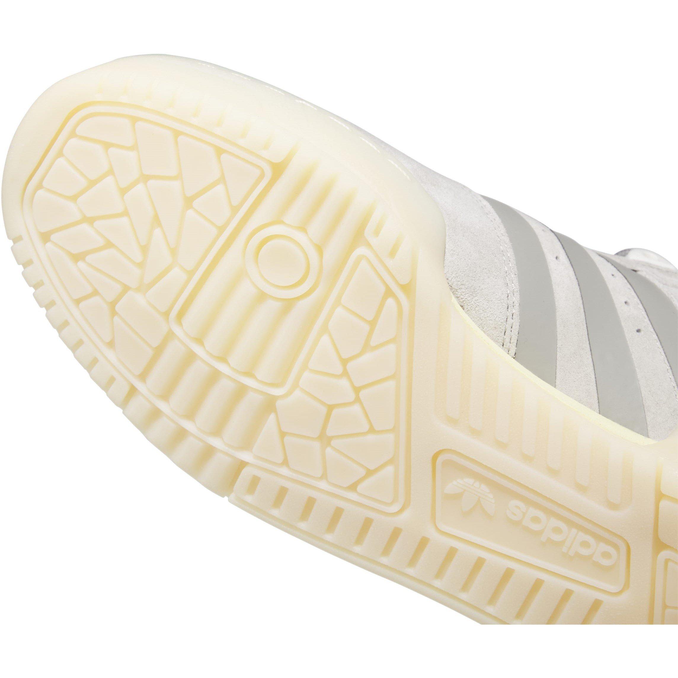 Sesame/Mgsogr/C - adidas Originals - Men's Rivalry Low-Top Trainers - 8