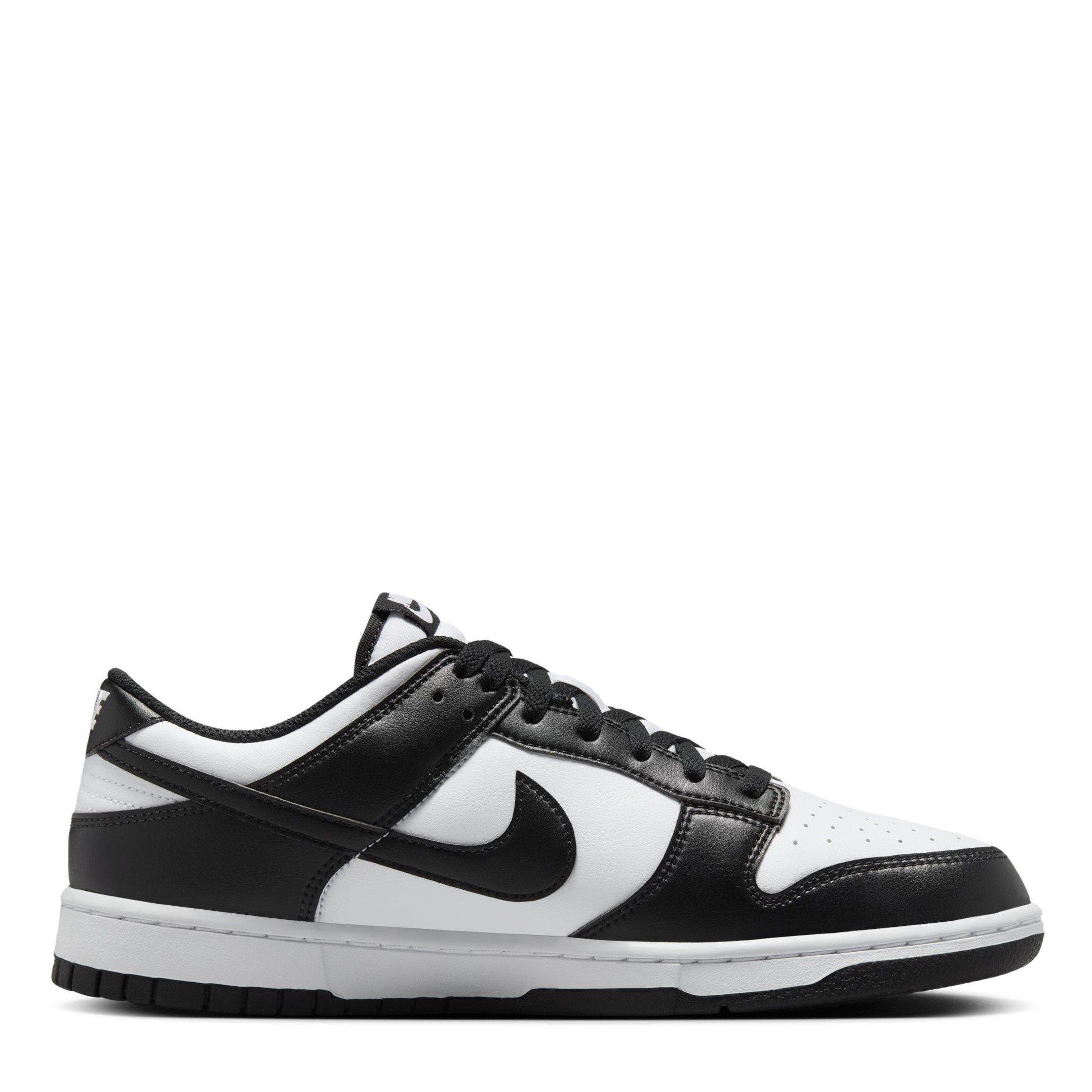 Nike Dunk Low Trainers