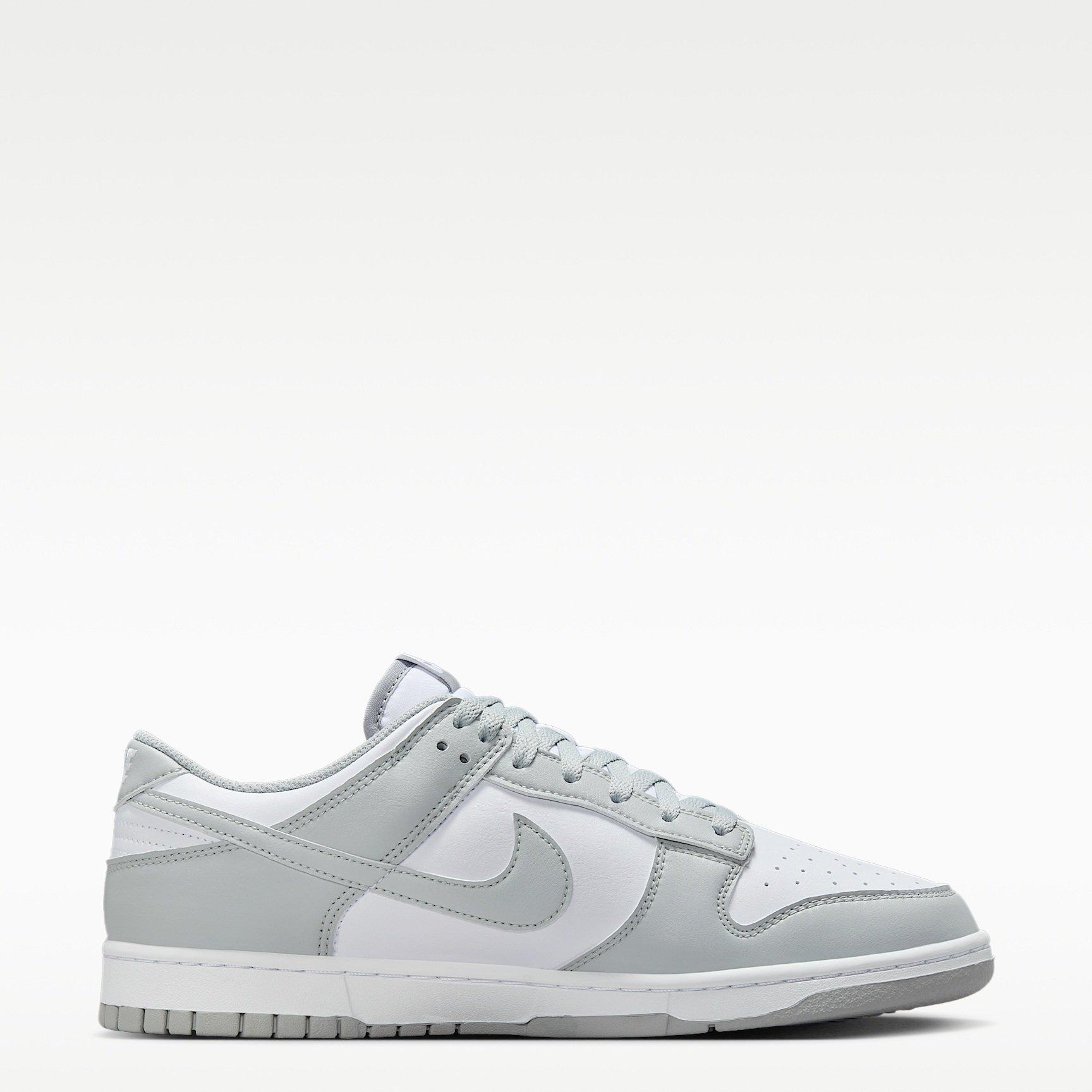 Nike Dunk Low Trainers - White/Smoke - Size 11 (46)