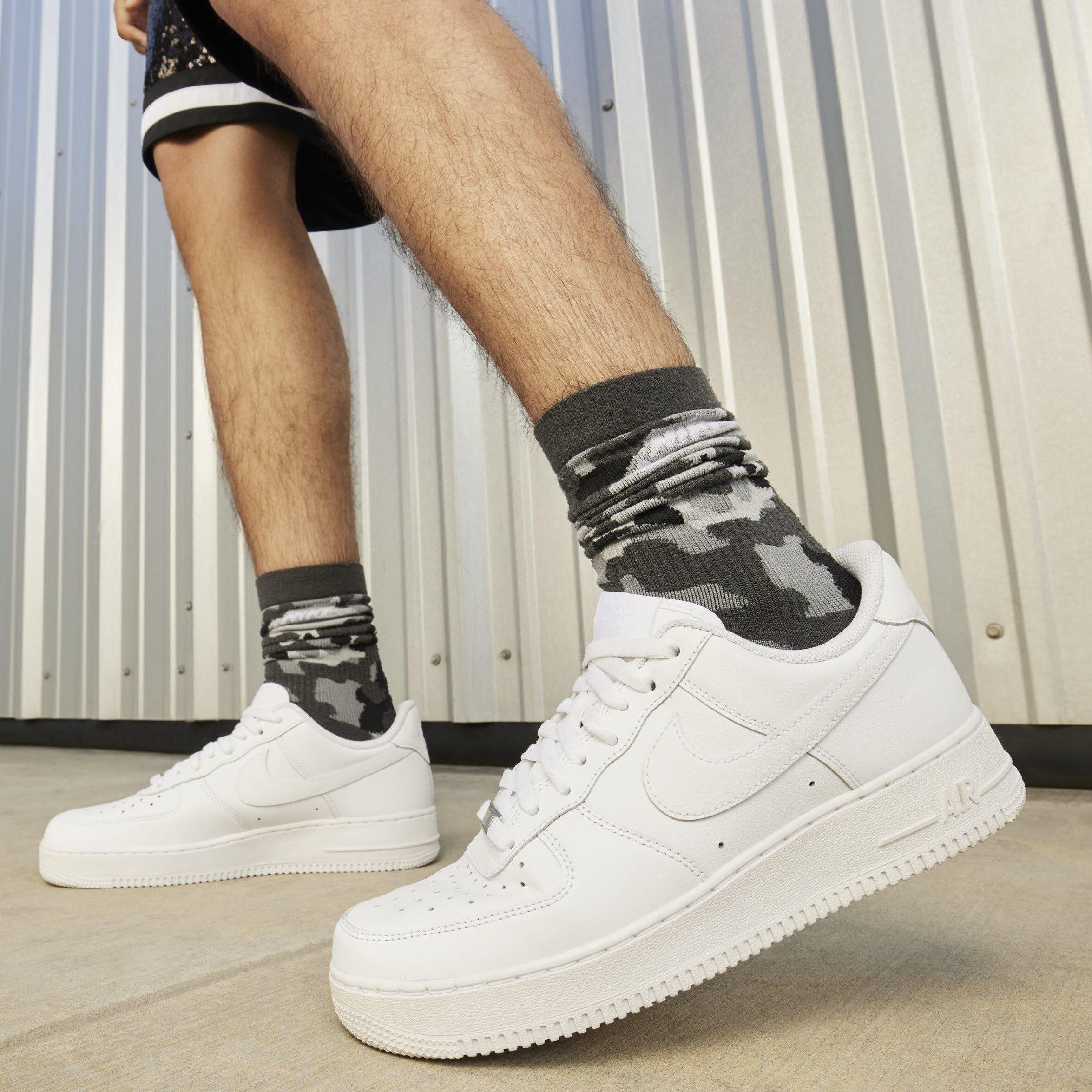 White/White - Nike - Air Force 1 07 - 2