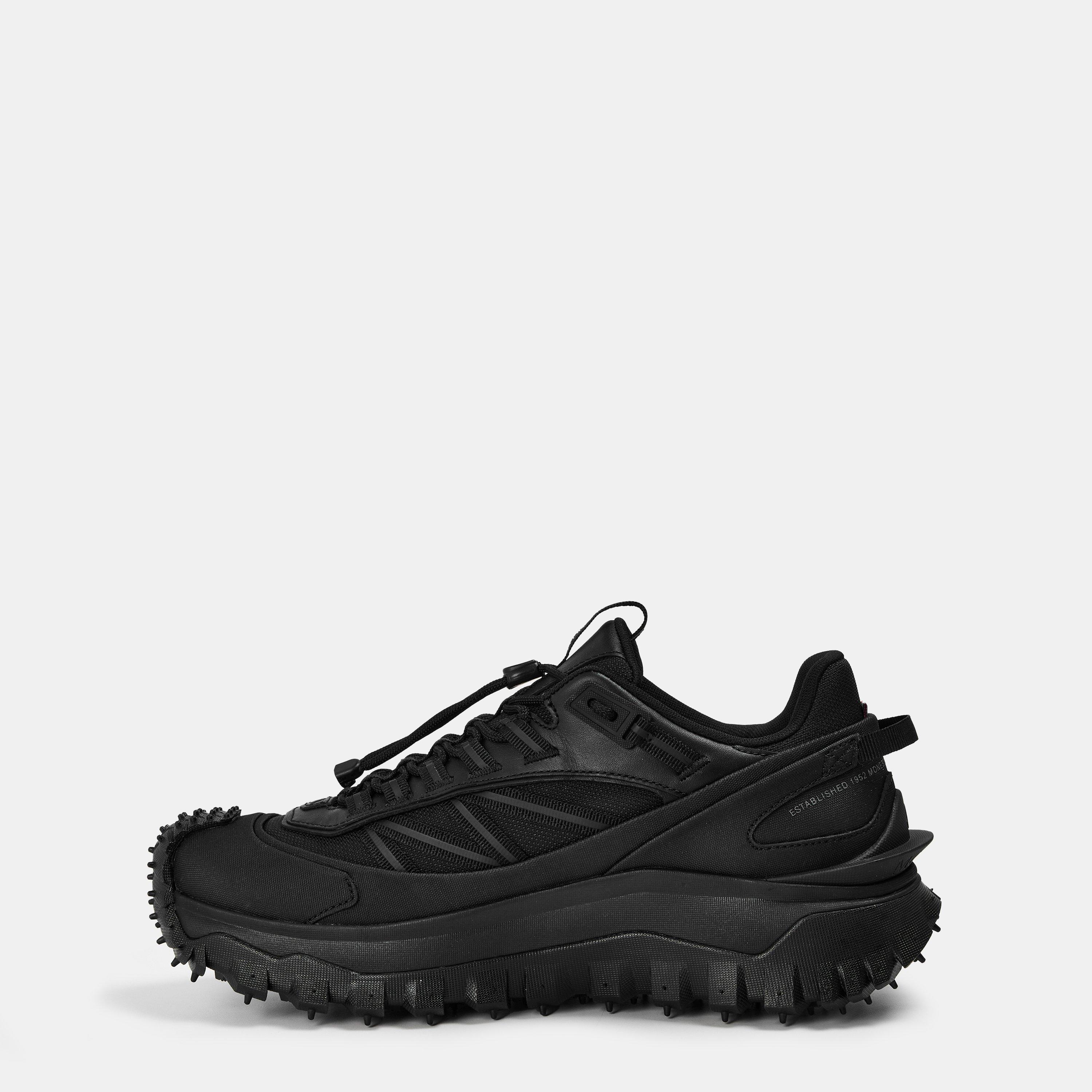 Black 999 - Moncler - Men's Cushioned Low-Top Trainers - 2
