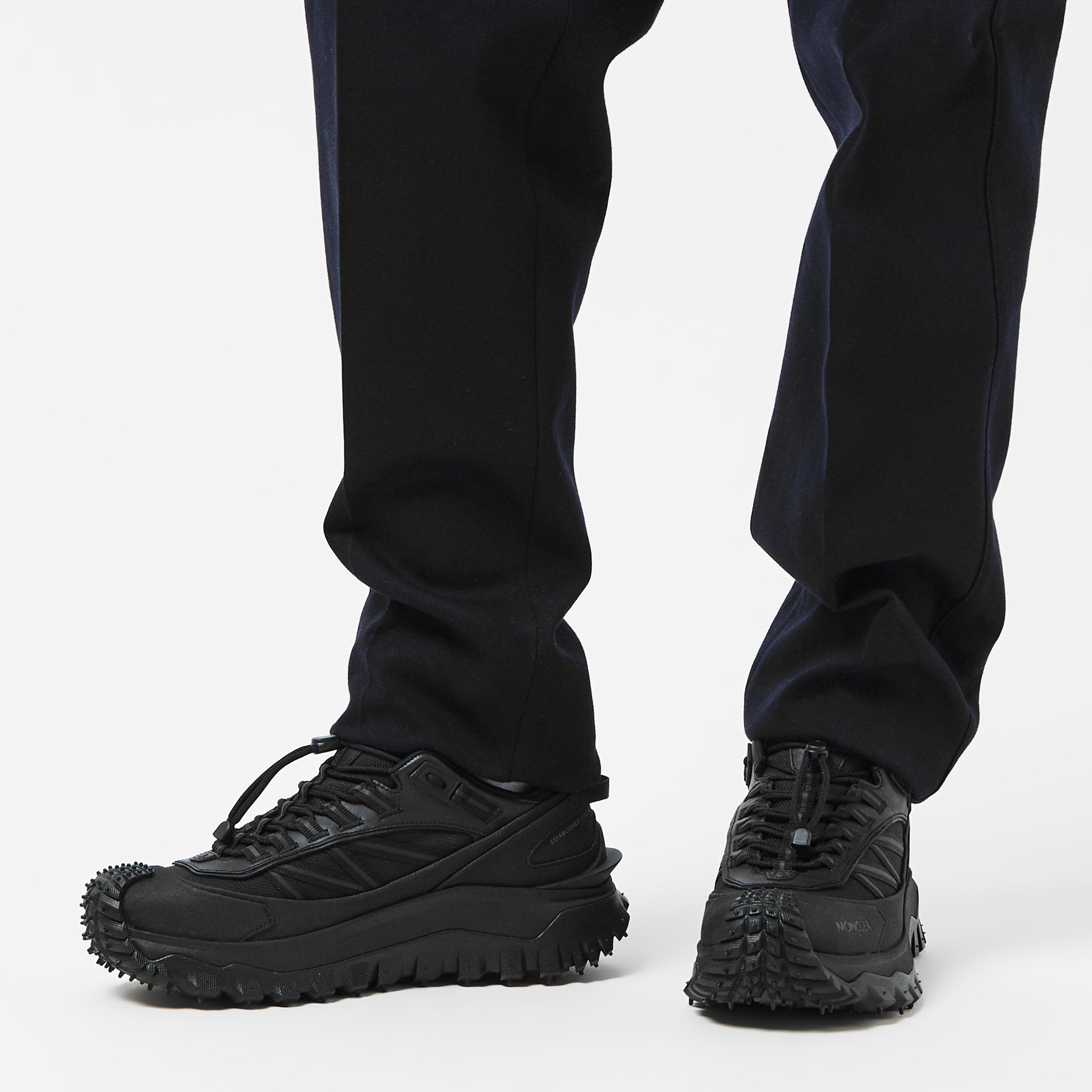 Black 999 - Moncler - Men's Cushioned Low-Top Trainers - 3