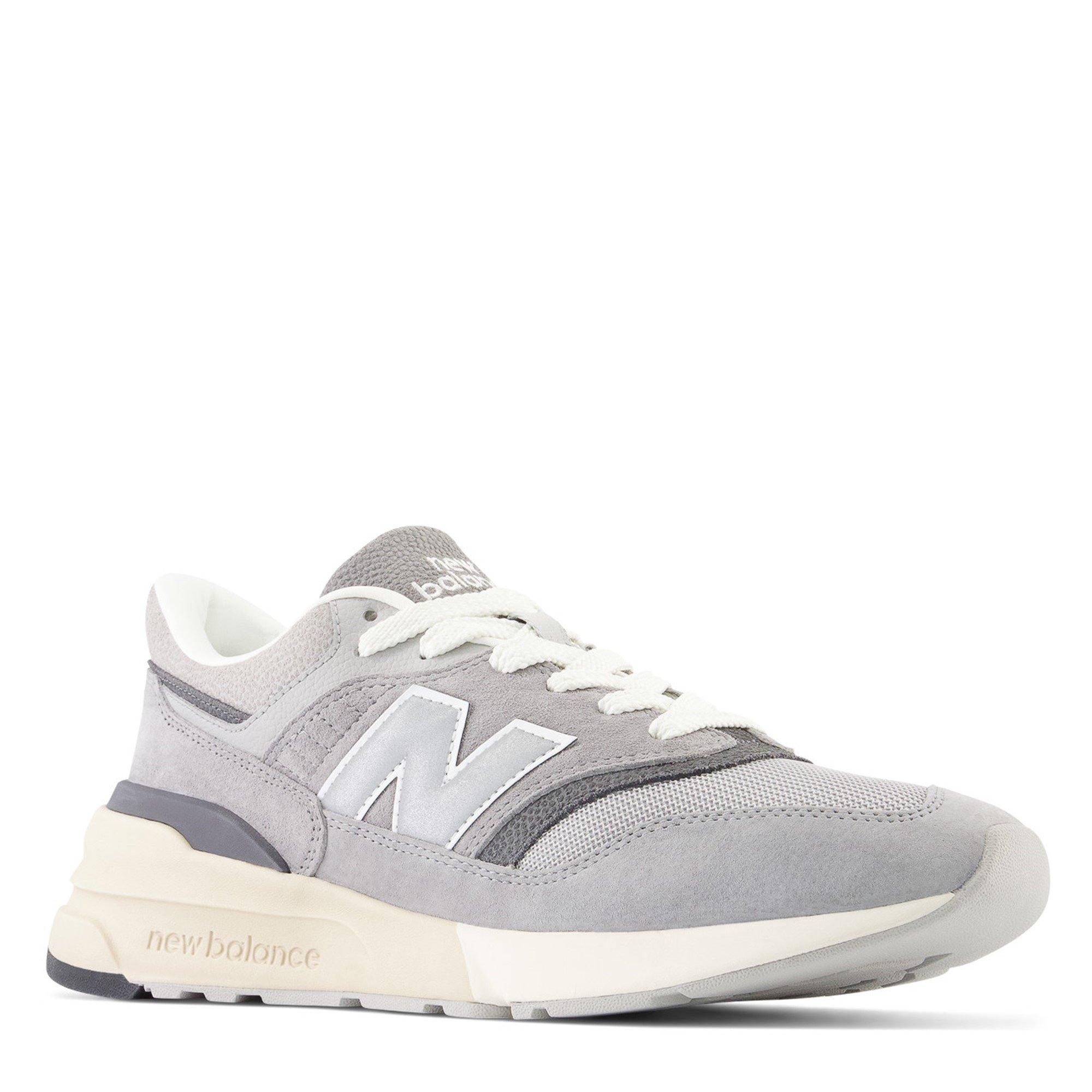 Grau 056 - New Balance - 977R Trainers - 2