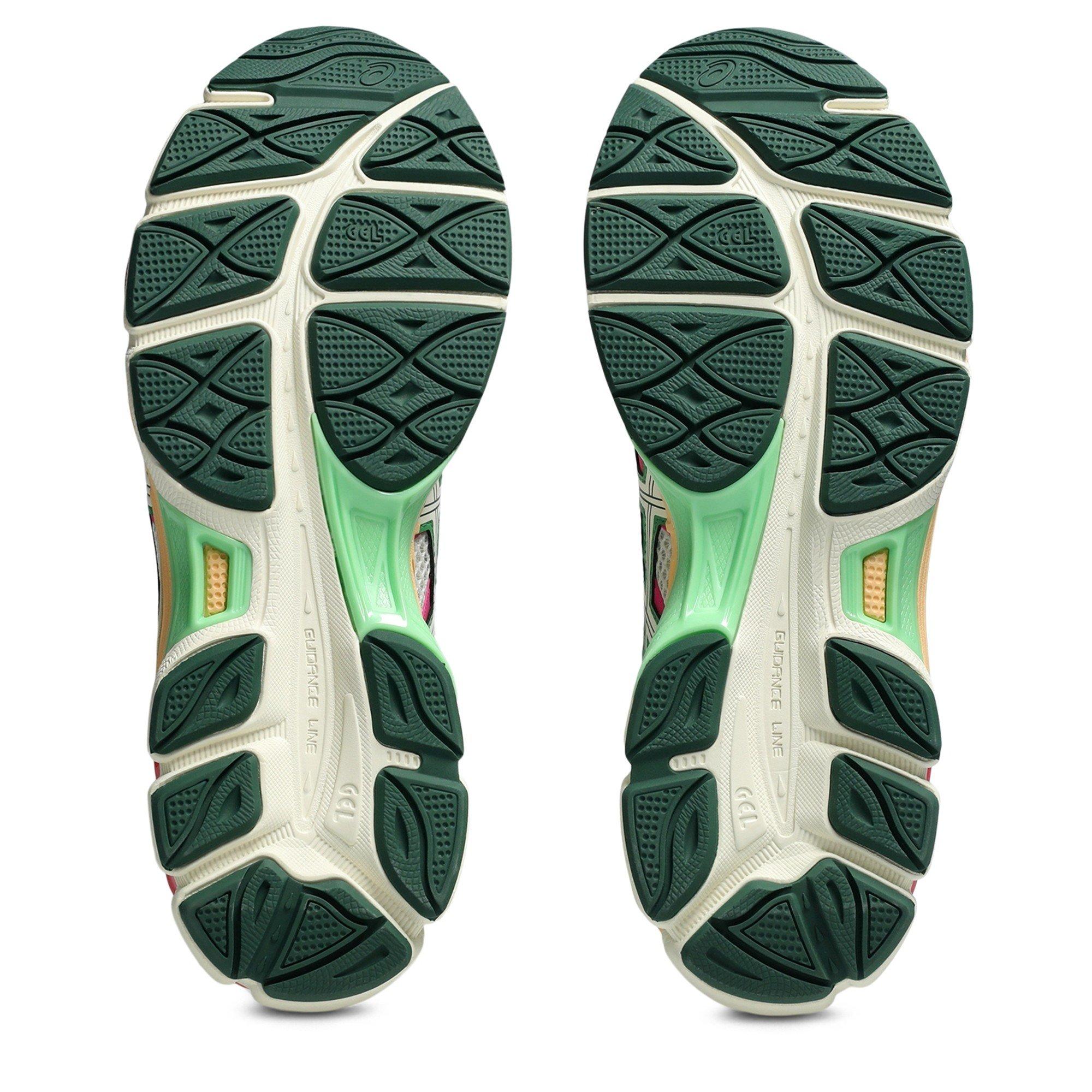 Cream/Ivory - Asics - Men's GEL-Cumulus 16 Runners - 4