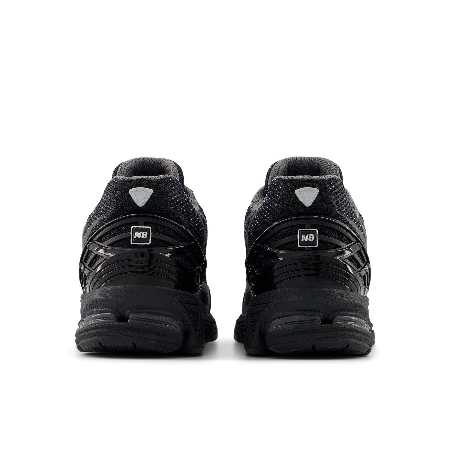 Black - New Balance - 1906 - 4