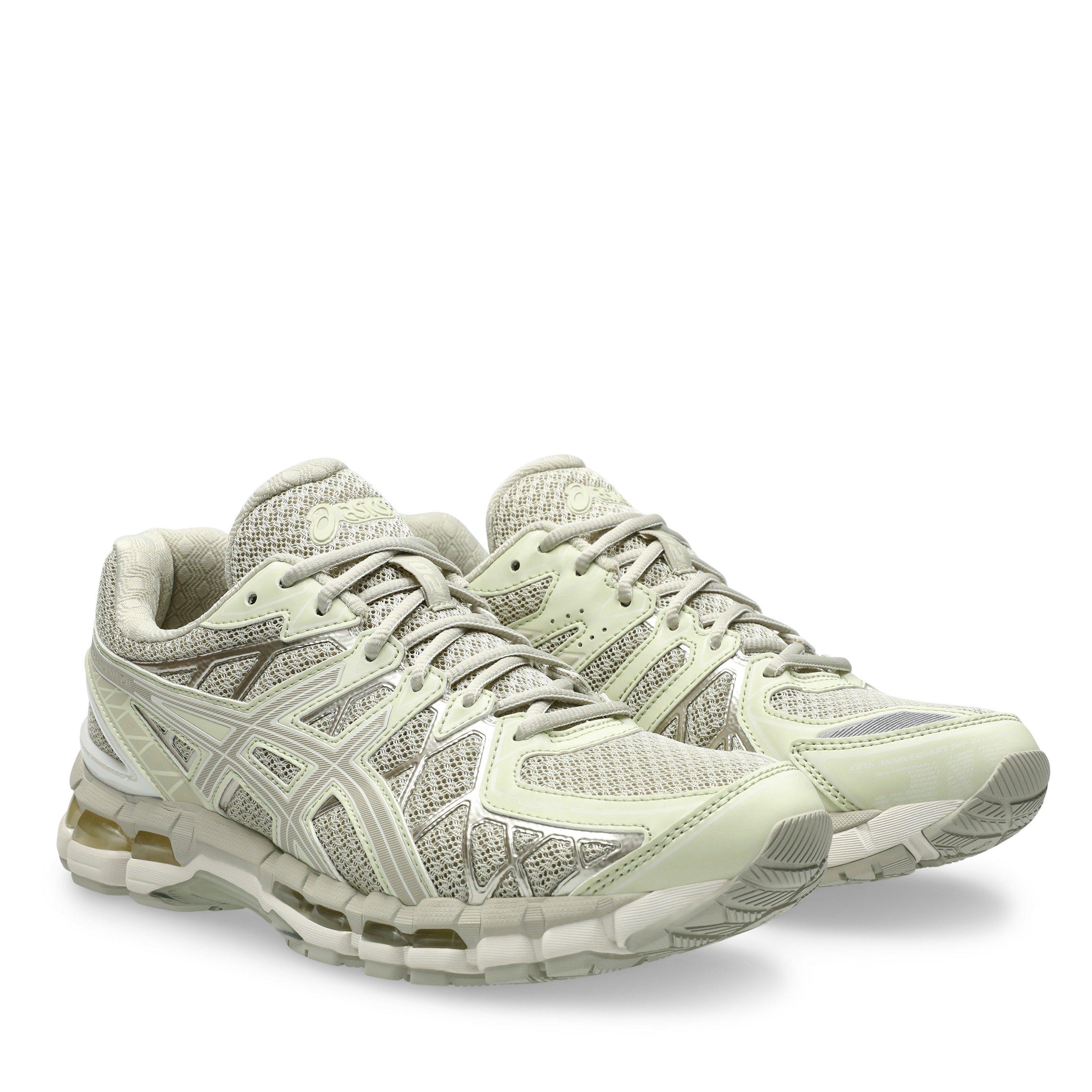 Fossil/Cream - Asics - Mens Gel-Kayano 20 Sneaker - 5