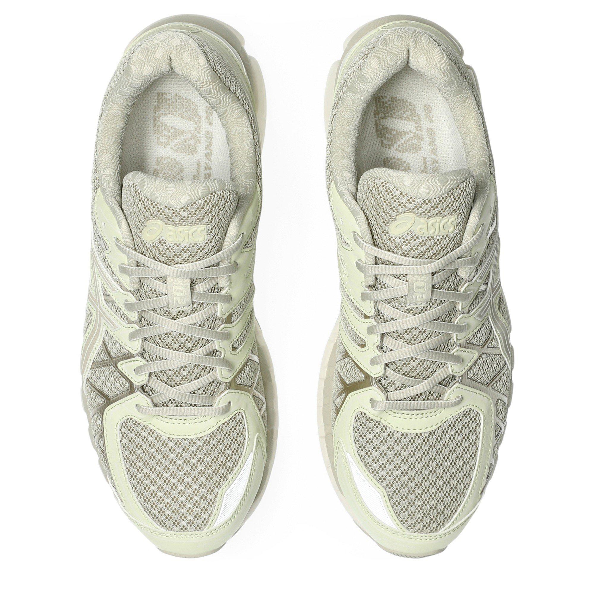 Fossil/Cream - Asics - Mens Gel-Kayano 20 Sneaker - 8