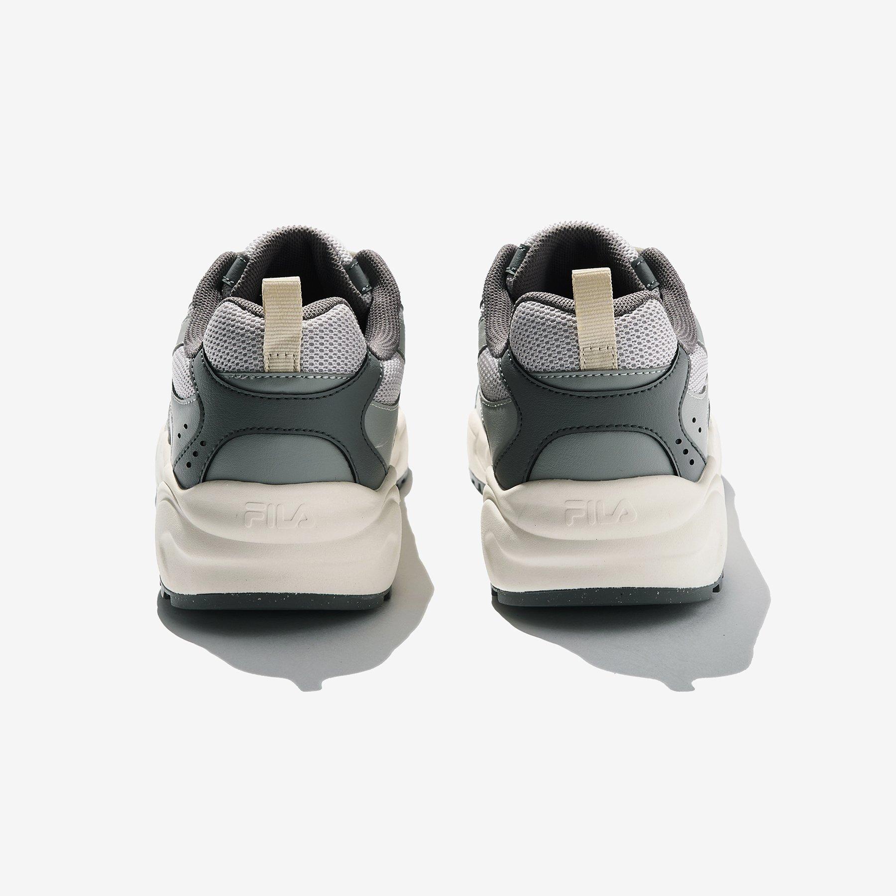 GRY/GRY/GRY - Fila - Ray Spline Runners - 5