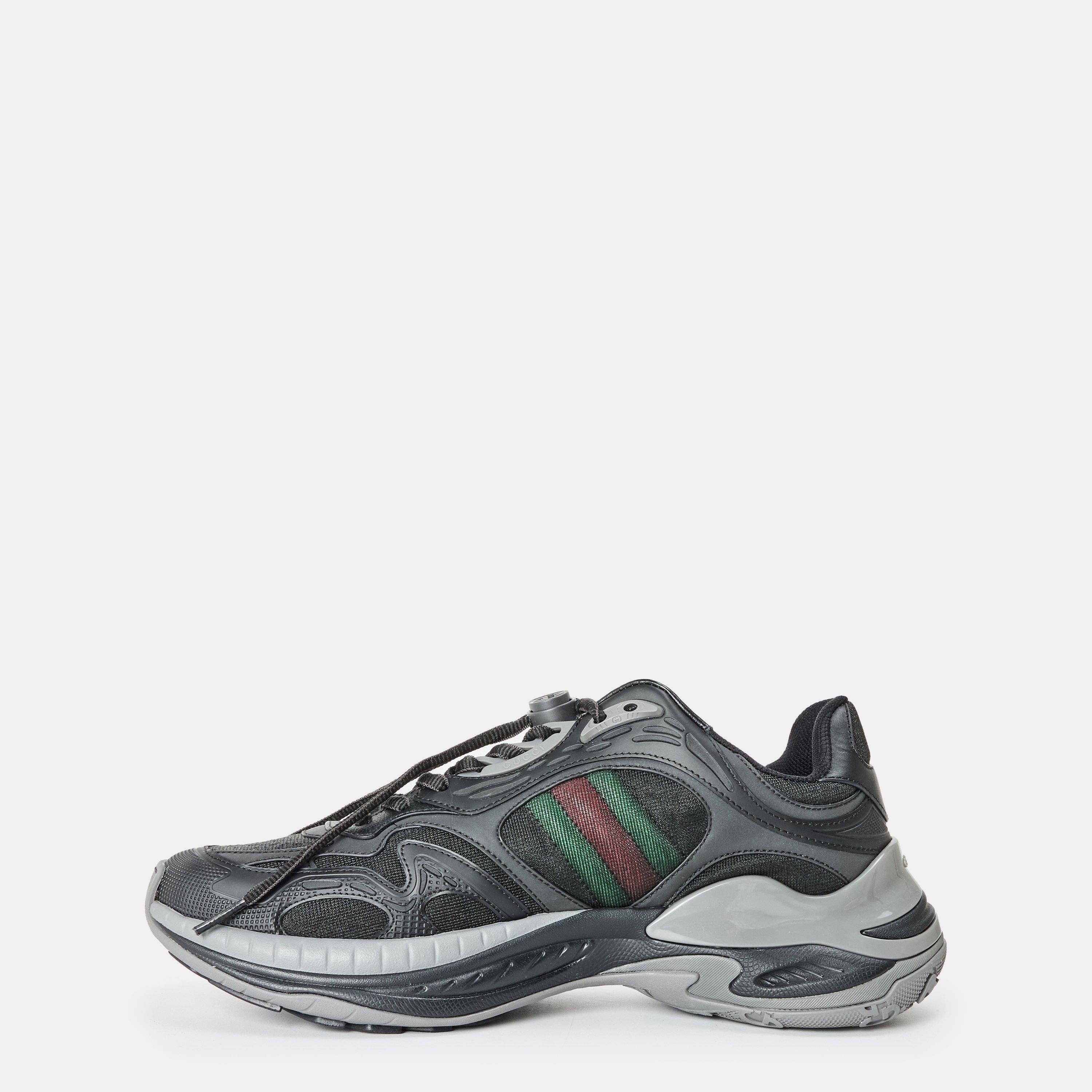 Triple Black - Gucci - 2.0 Trainers - 2