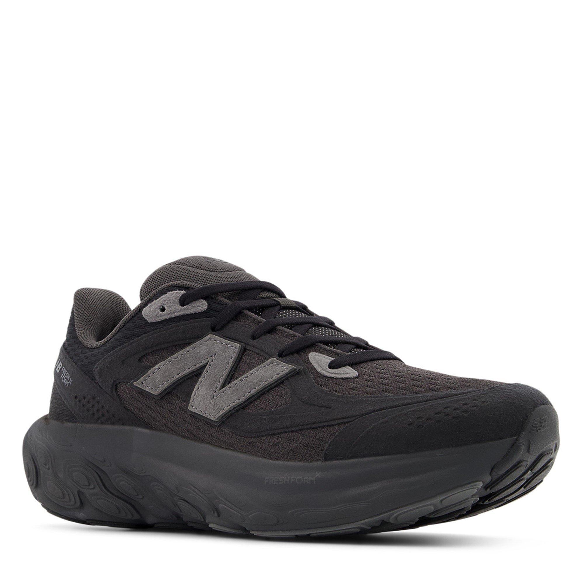 Black/Black - New Balance - Men's Runners - 4