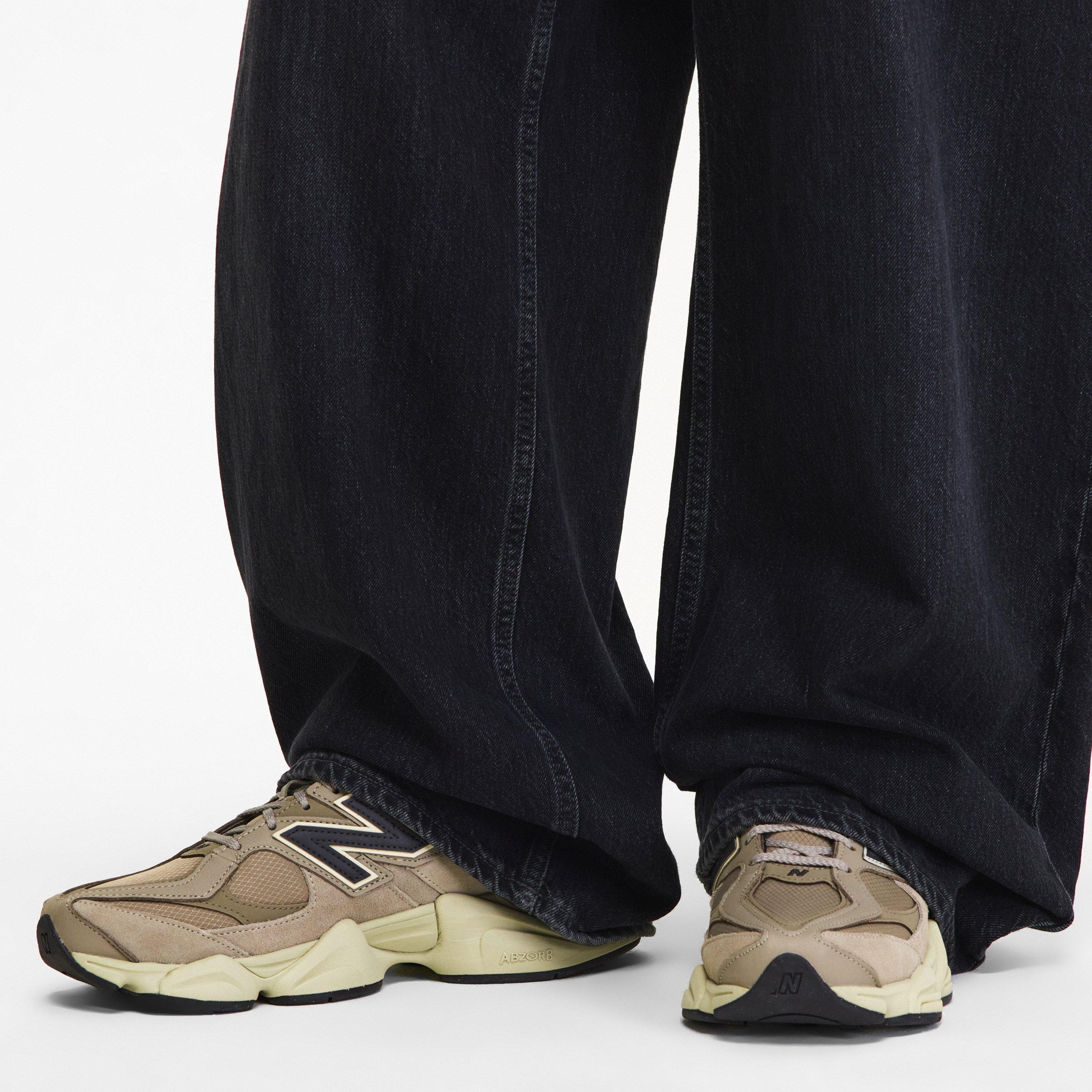 Taupe/Black - New Balance - NB 9060 Mens - 3