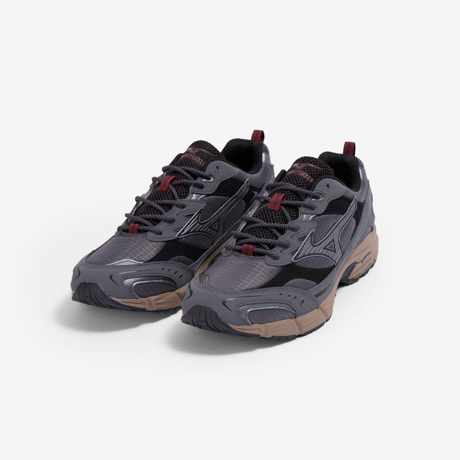 Iron/Silver - Mizuno - Men's MXR Tech Trainers - 2