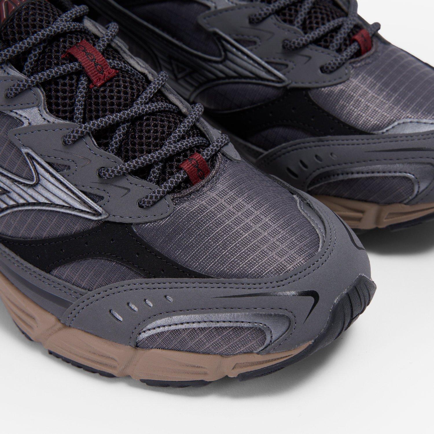 Iron/Silver - Mizuno - Men's MXR Tech Trainers - 5