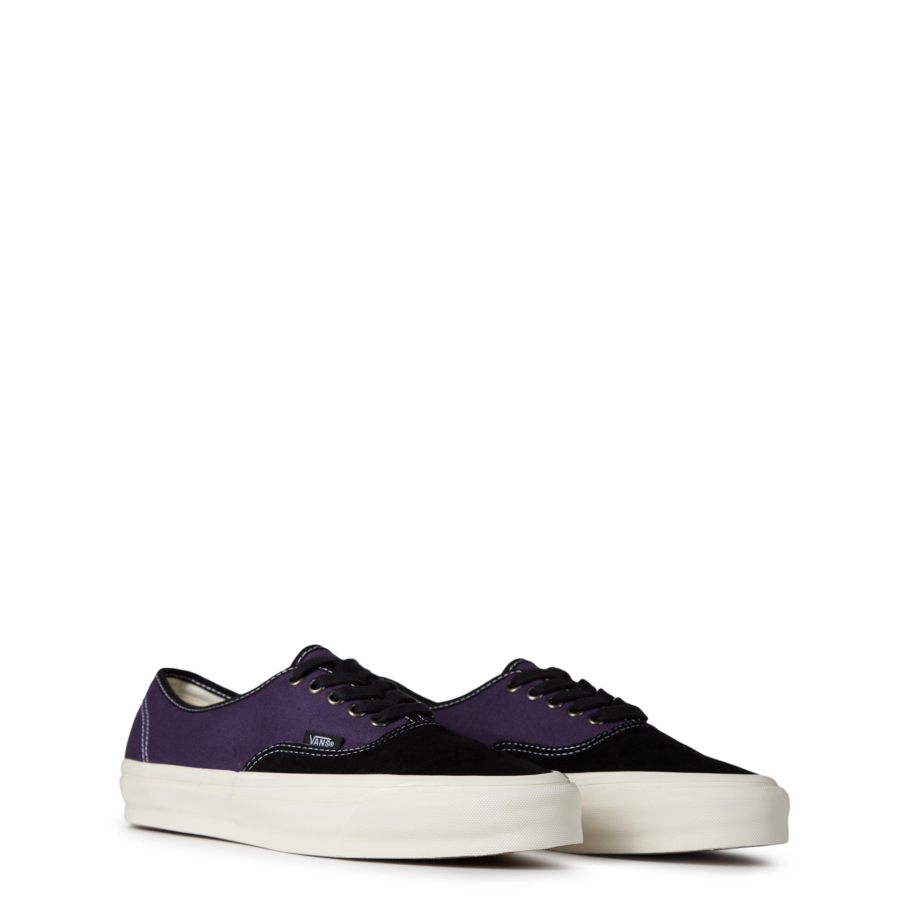 Black Grape - Vans - Men's VV Reissue Low-Top Trainers - 4