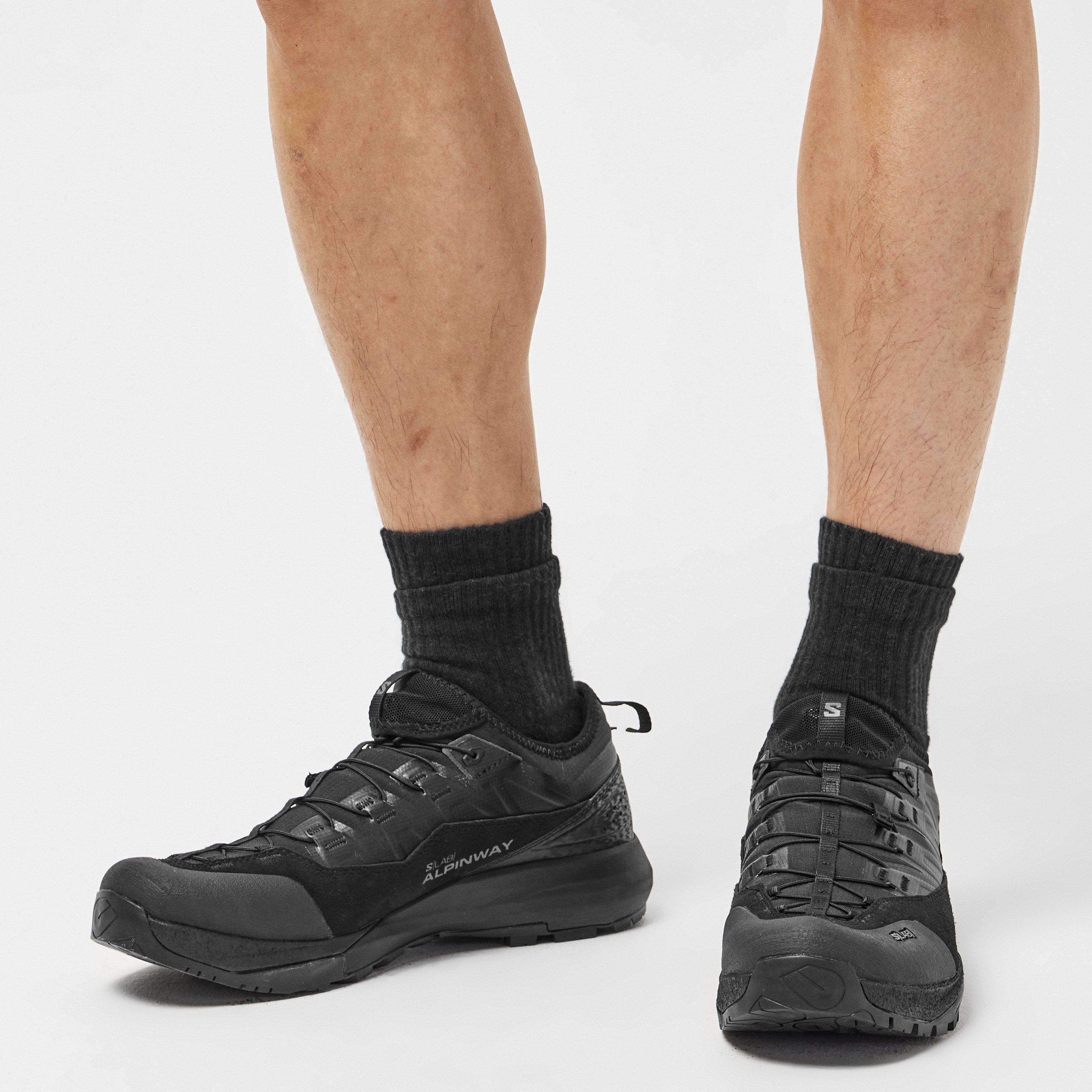 Black - Salomon - Men's Alpinway Advanced Low-Top Trainers - 2