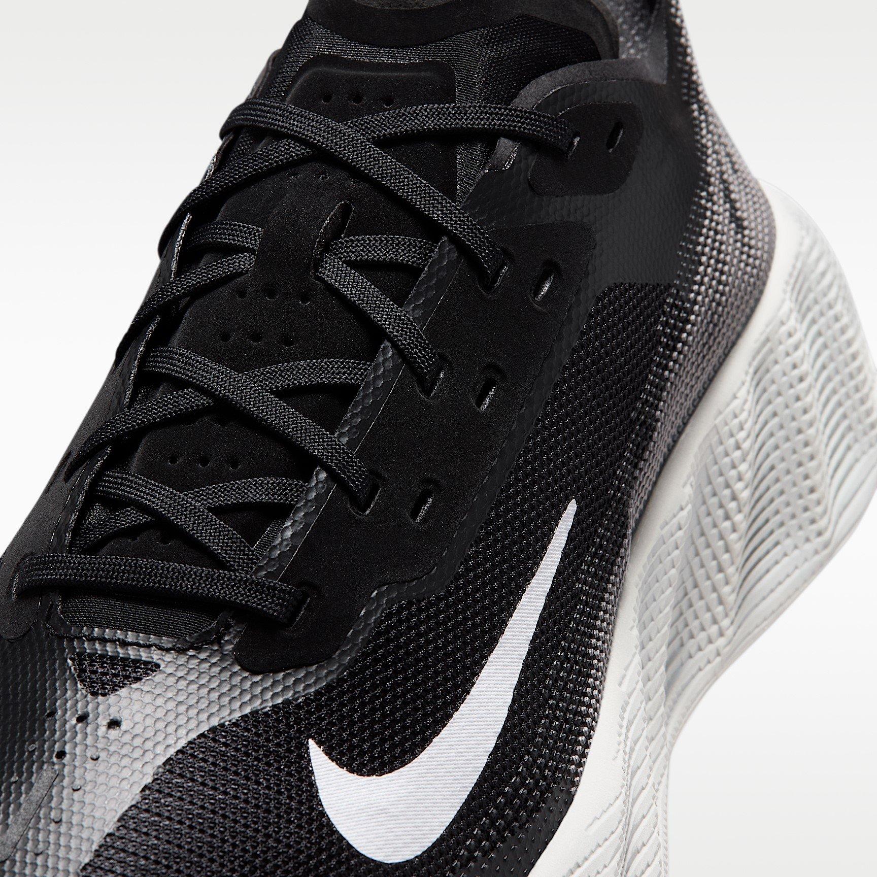 Black/White - Nike - Mens Ava X Trainers - 7