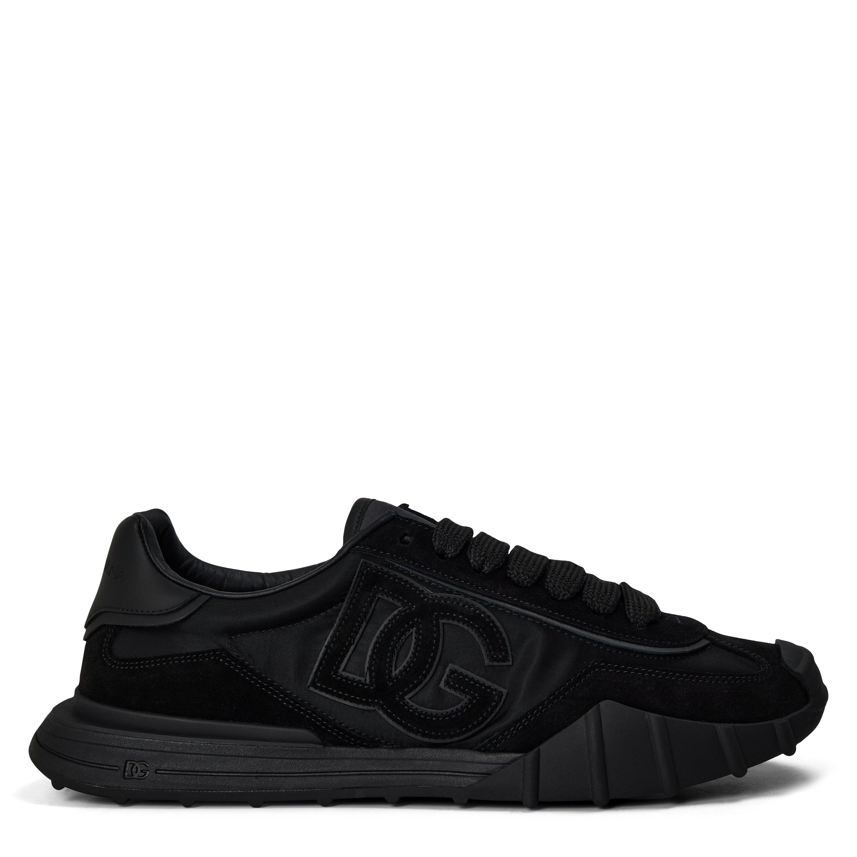 Dolce and Gabbana Men's Trainers - Black/Black - Size 7 (41)