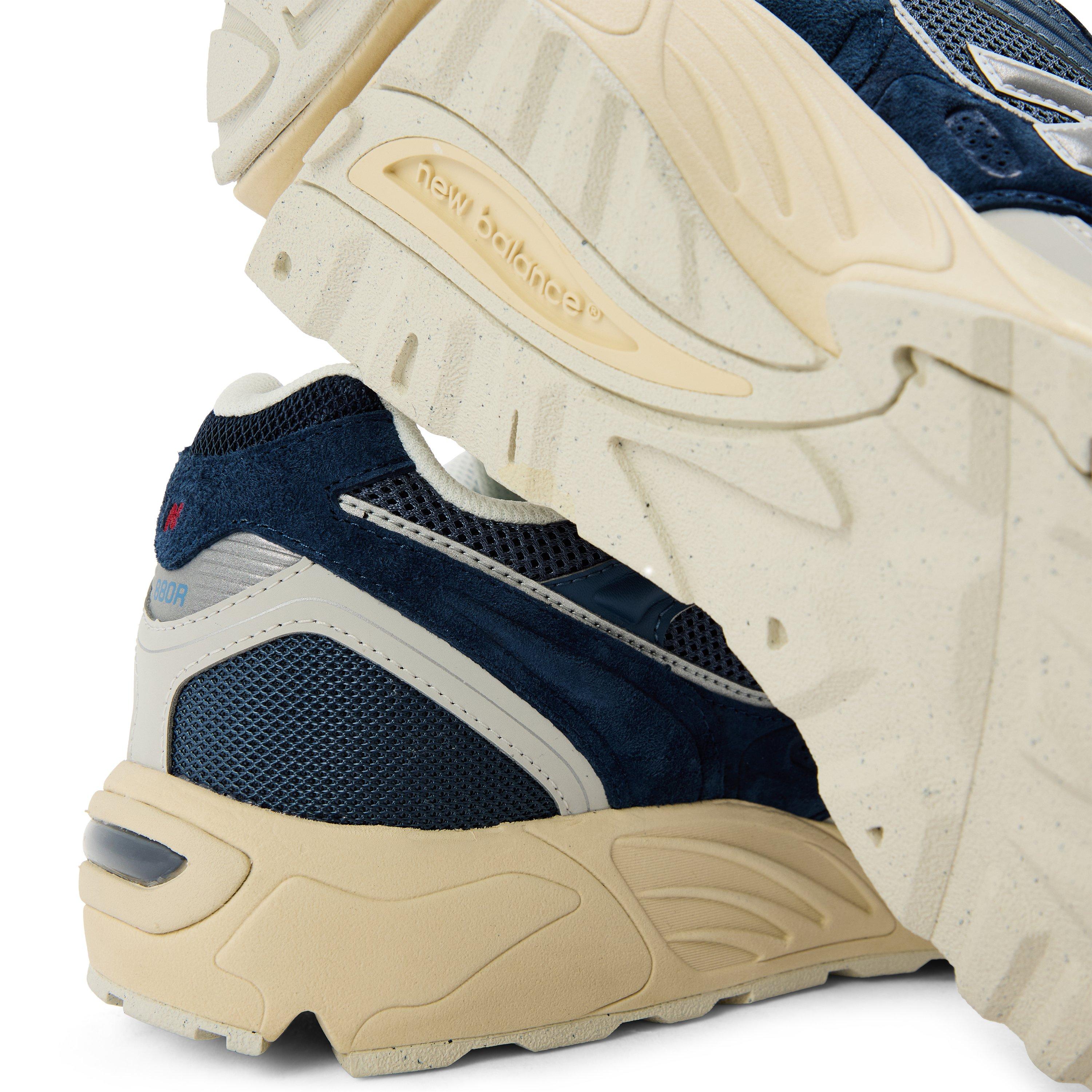 NB Navy/Grey - New Balance - NB 880 Mens - 3