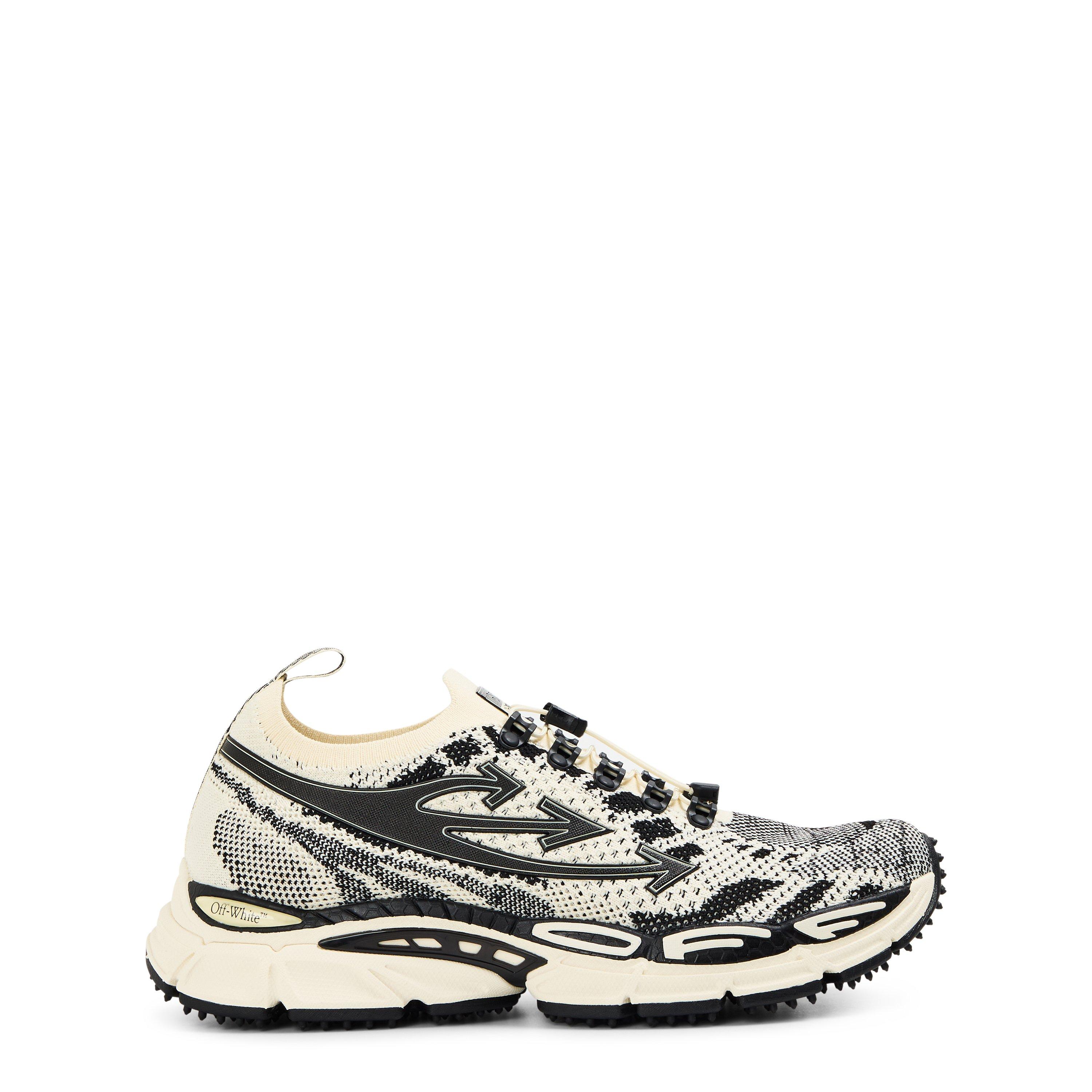 Off White Men's Trainers - Sand/Black - Size 7 (41)