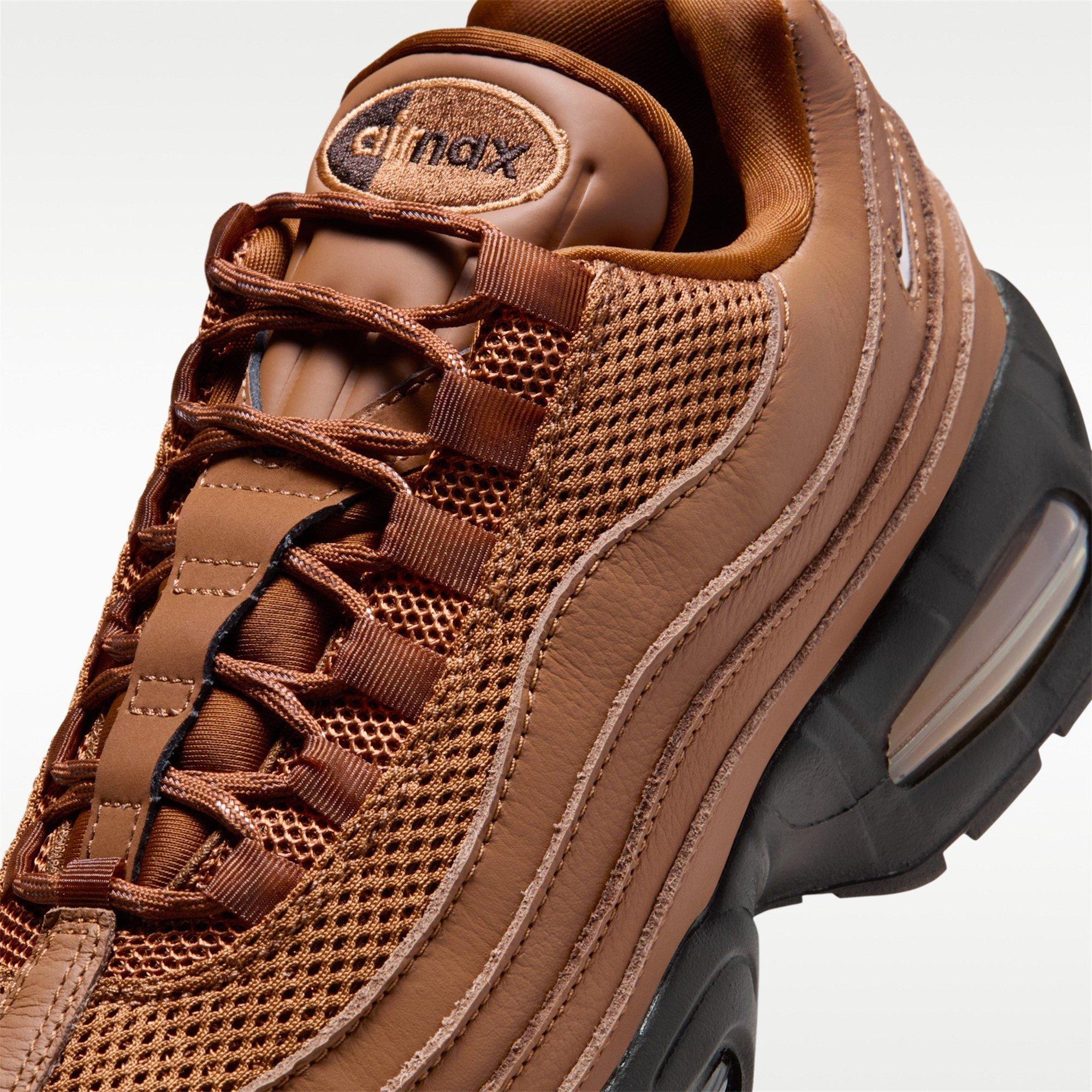 British Tan - Nike - Unisex Air Max 95 Slim Sneaker - 7