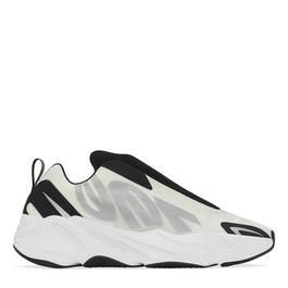 Yeezy 700 Mnvn Sustainability Sneakers