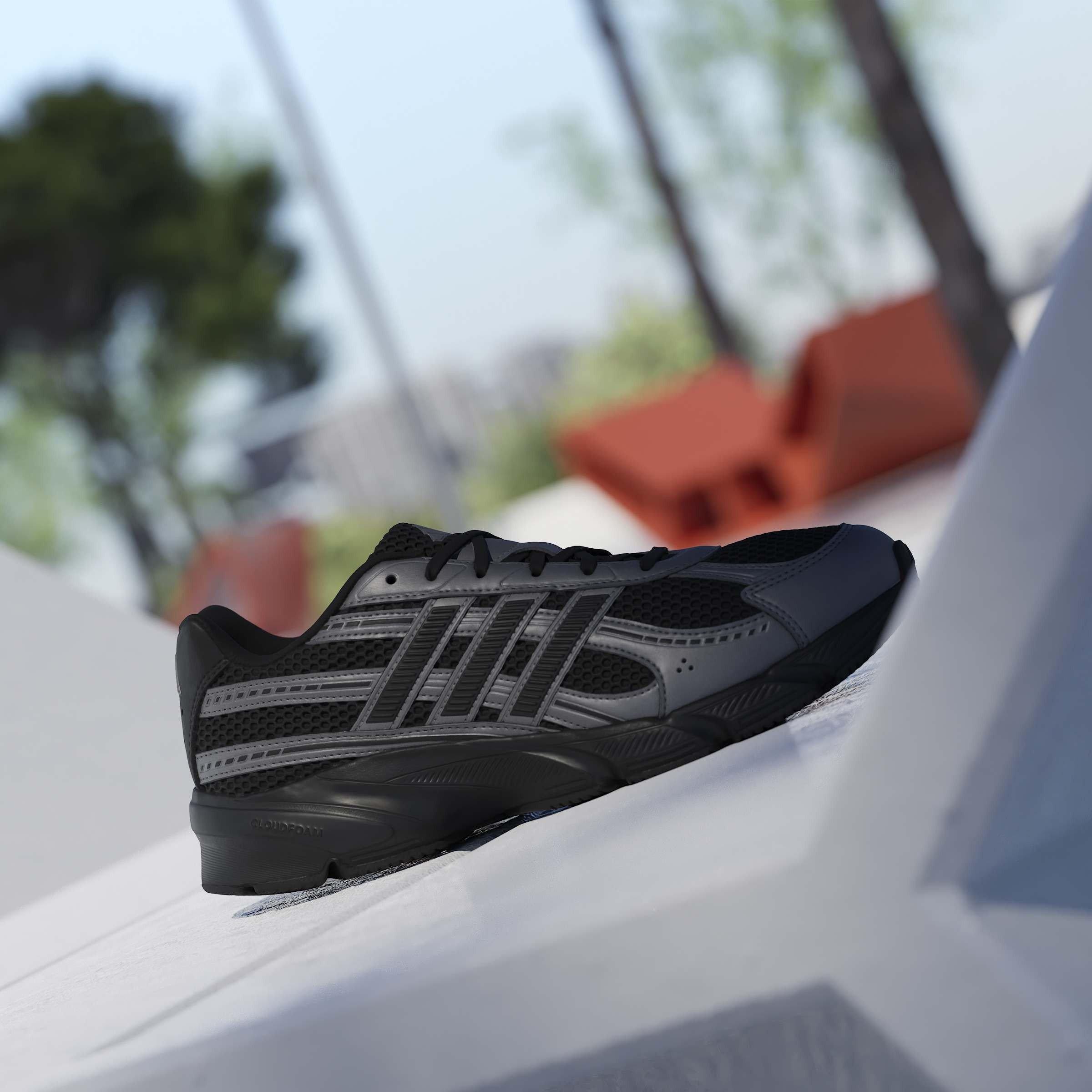 Black/Iron Met - adidas - Technochaos 2000 Mens Shoes - 10
