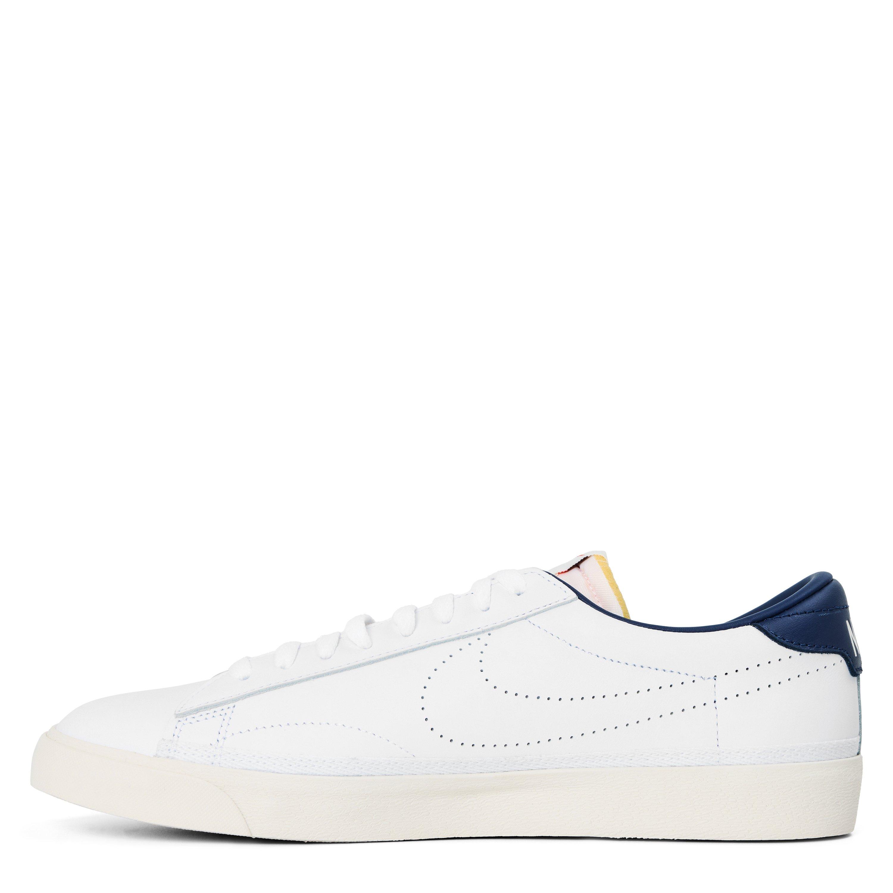 White/Midnight - Nike - Men's Tennis Classic Leather Low-Top Trainers - 2