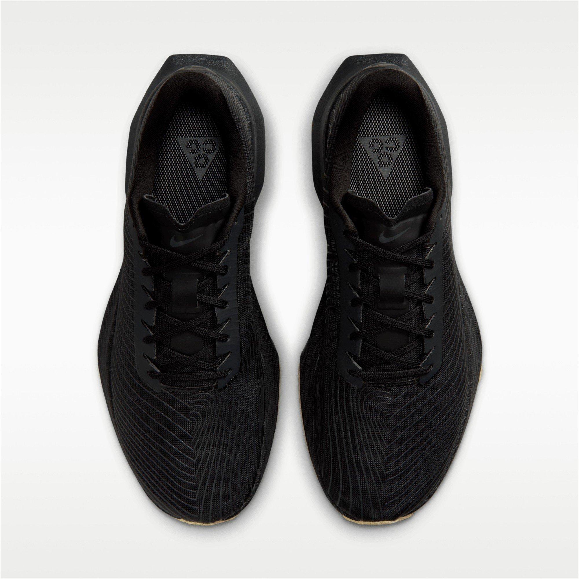 Black/Smoke - Nike - Men's ACG Ultrafly SP Trainers - 5