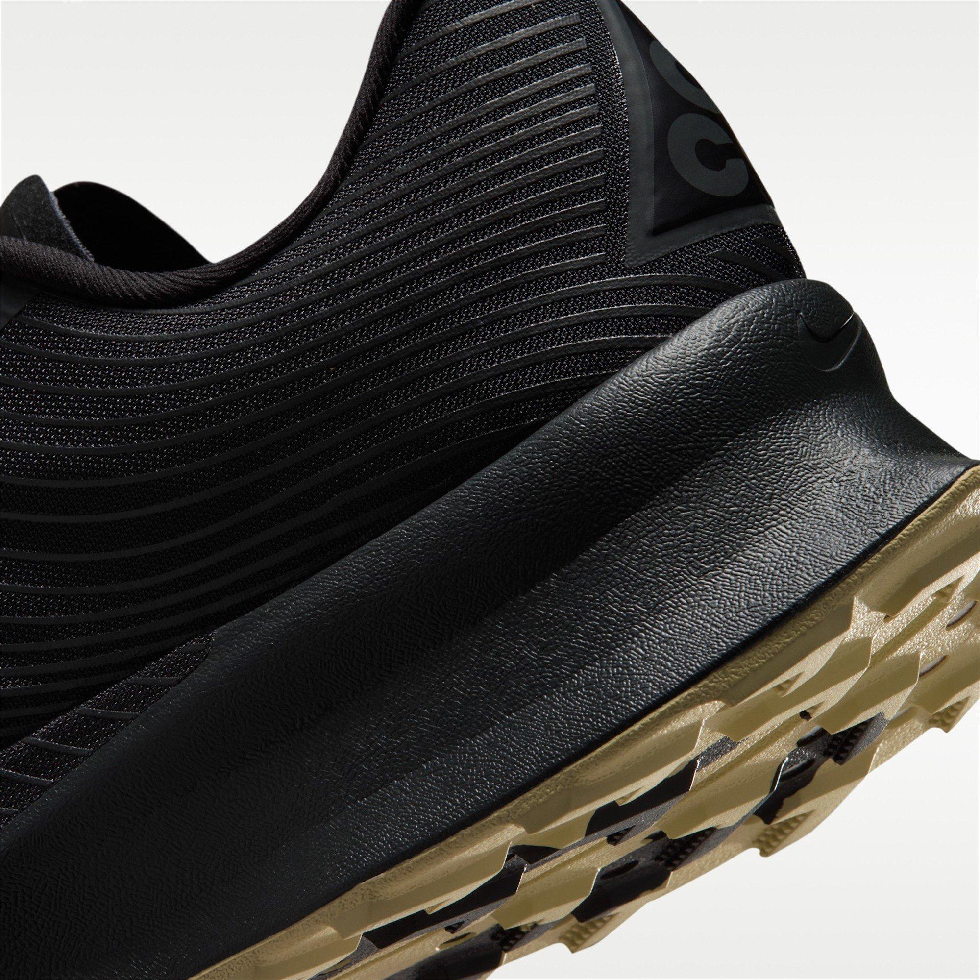 Black/Smoke - Nike - Men's ACG Ultrafly SP Trainers - 8