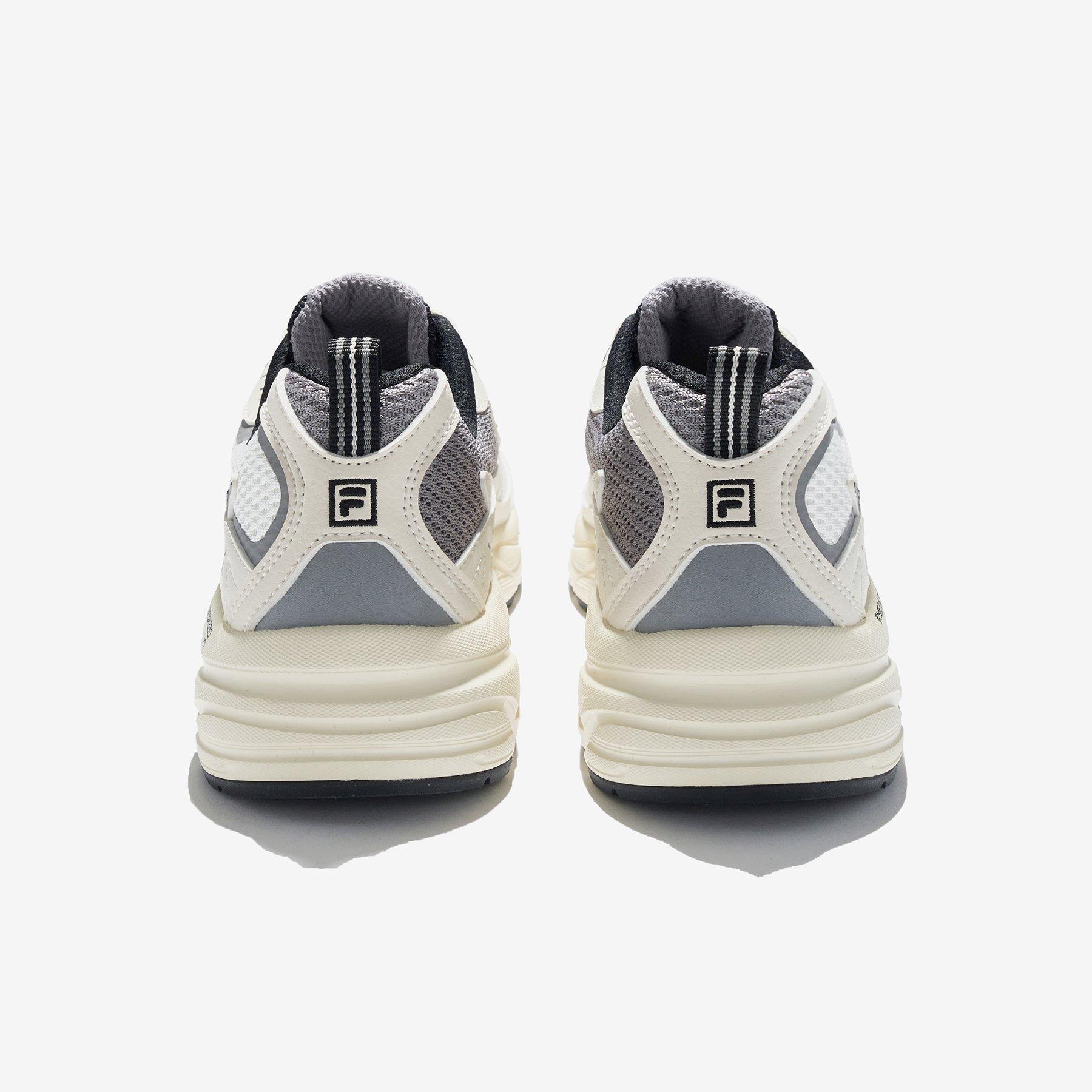 WHT/WHT/BLK - Fila - Fila VERDICT 98/25 Sn63 - 4