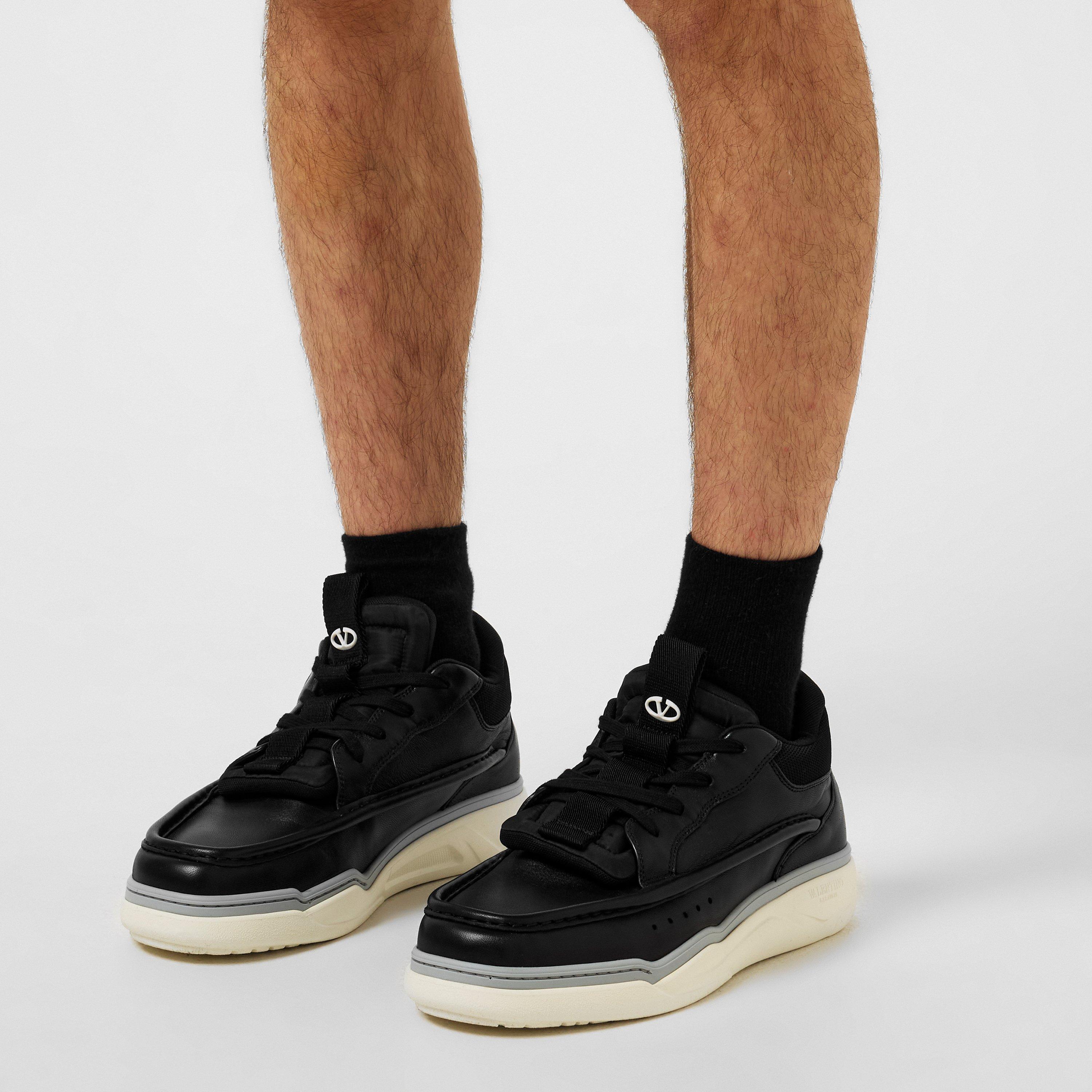 Nero - Valentino Garavani - Leather Sneakers - 3