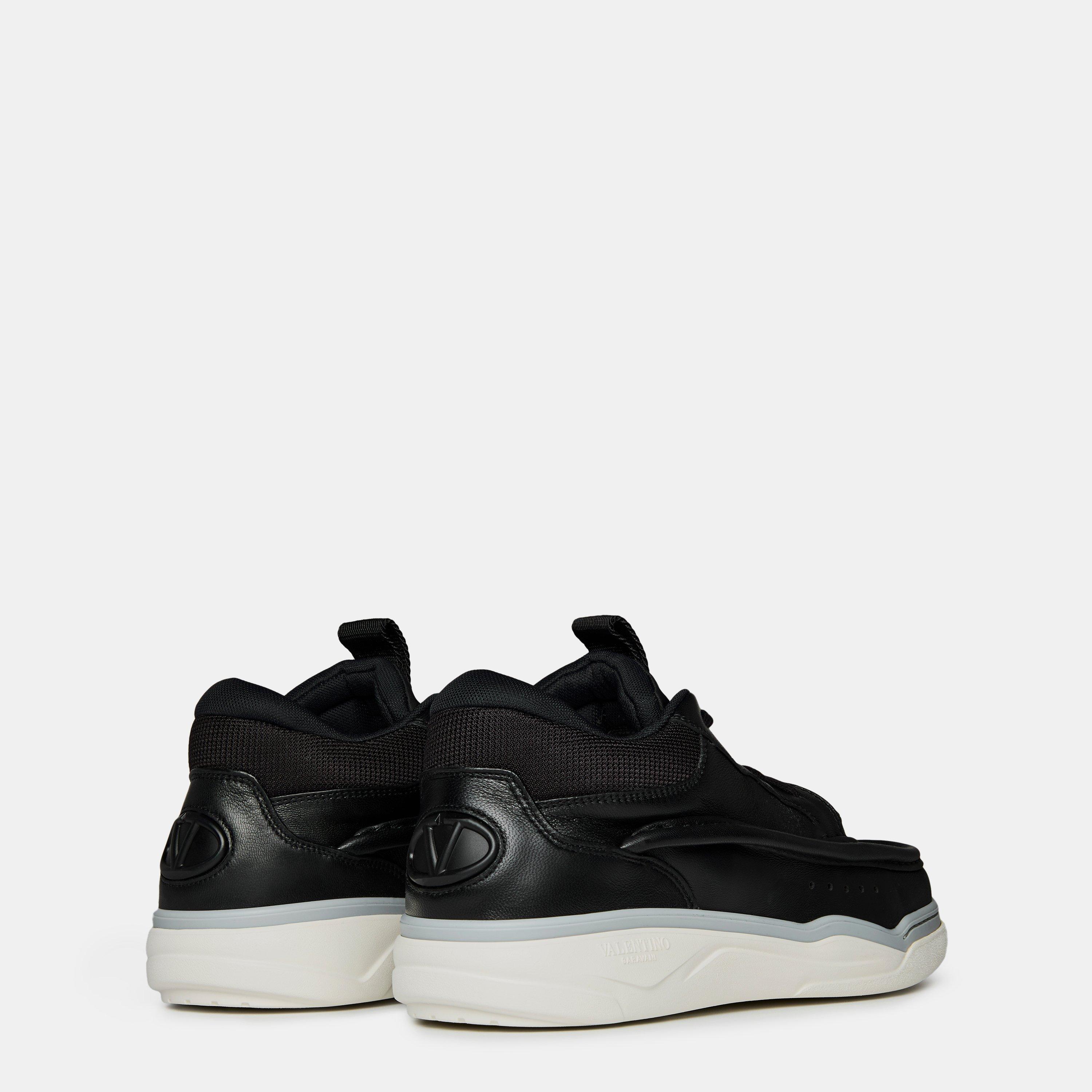 Nero - Valentino Garavani - Leather Sneakers - 5