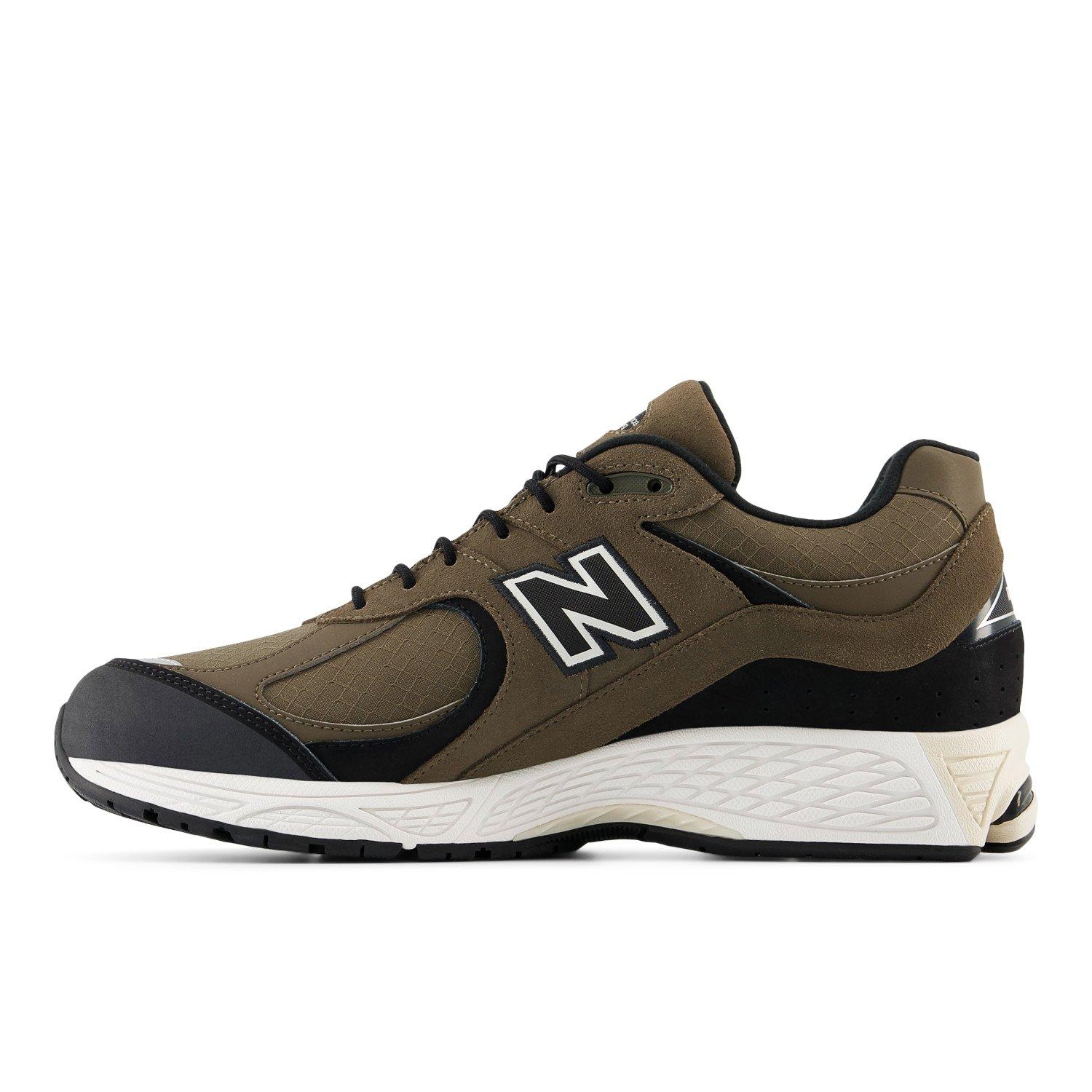 Dark Camo - New Balance - 2002 New Balance Gore Tex Trainers - 3
