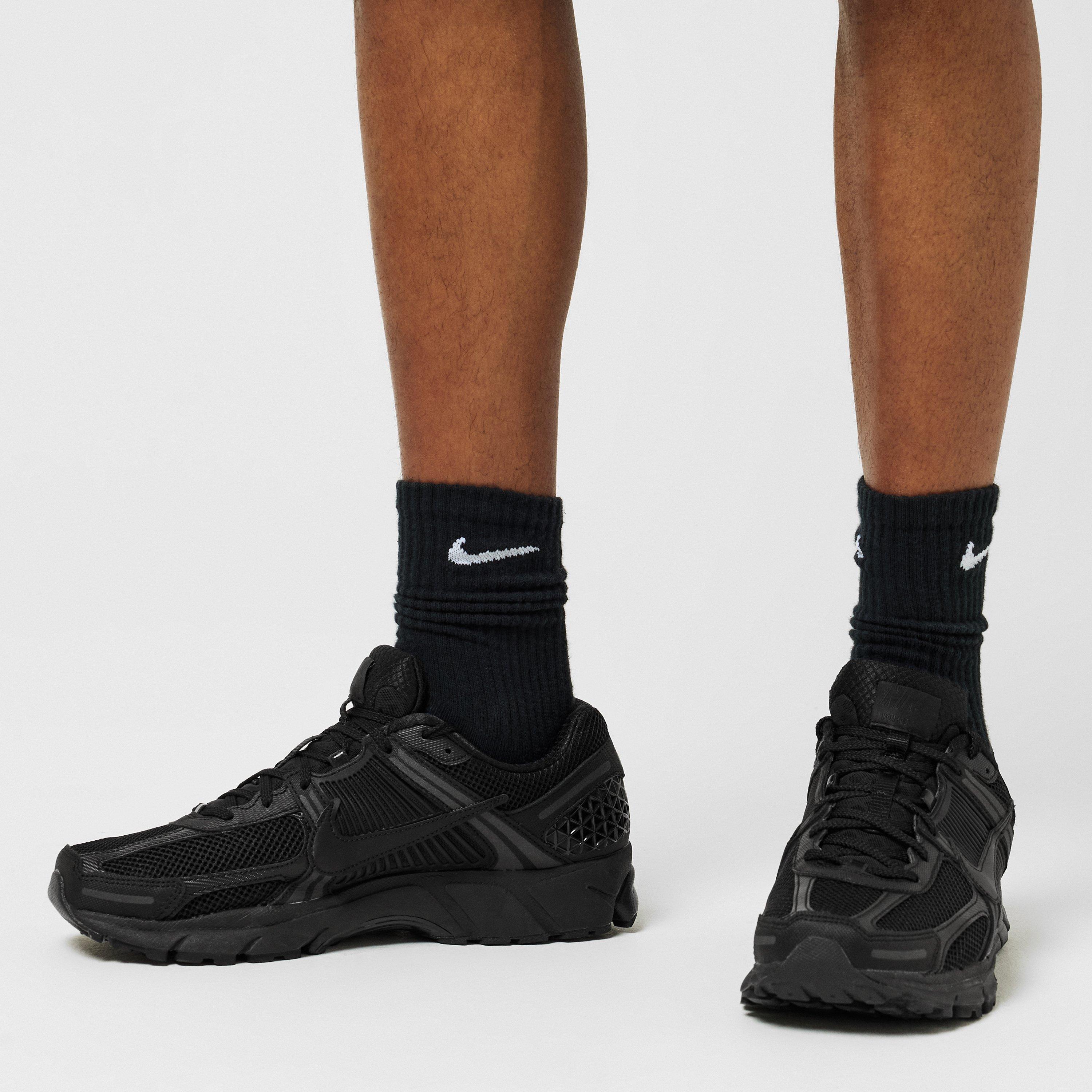 Black/Black - Nike - Zoom Vomero 5 Trainers - 3