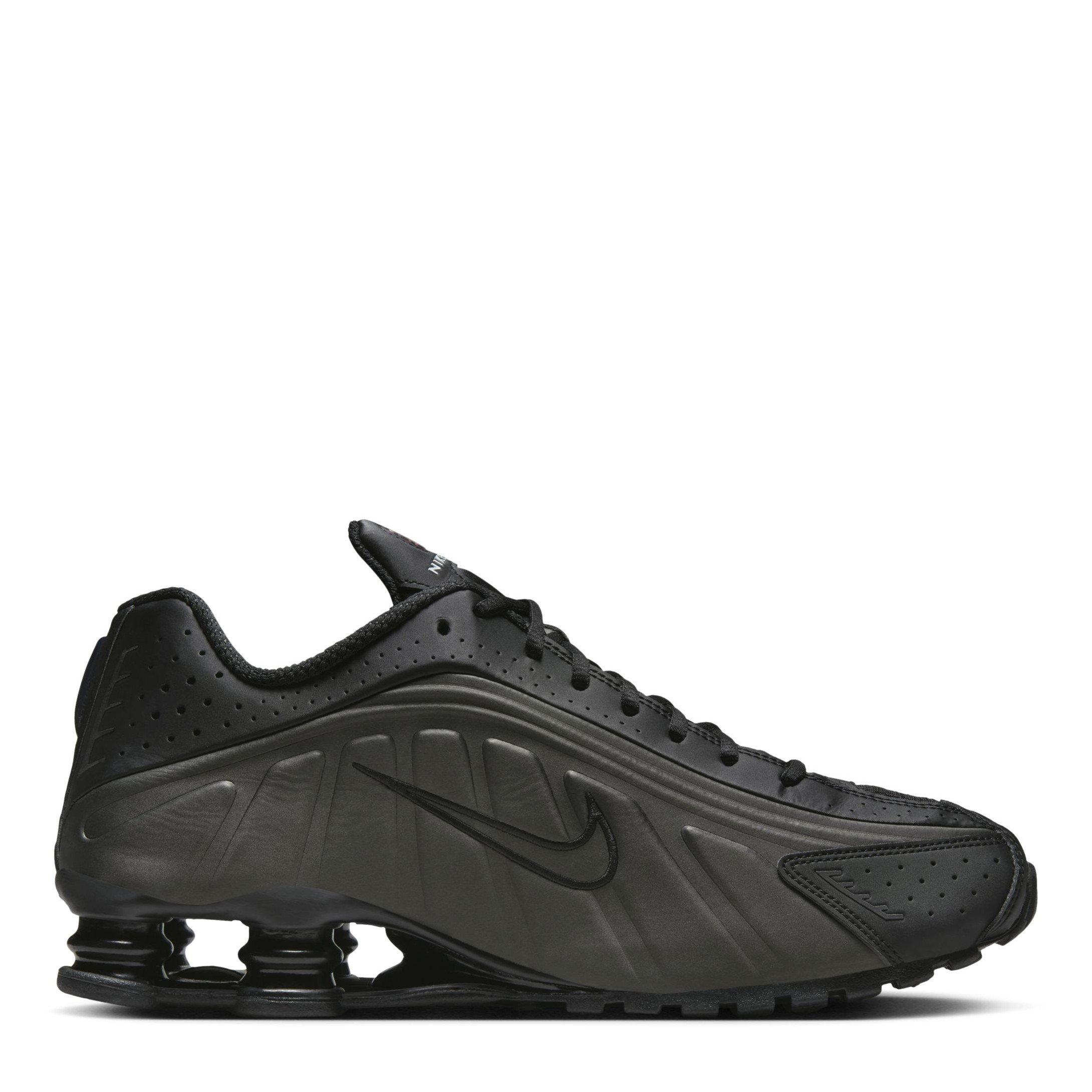 Nike Lux Shox R4 Low Trainers | FRASERS