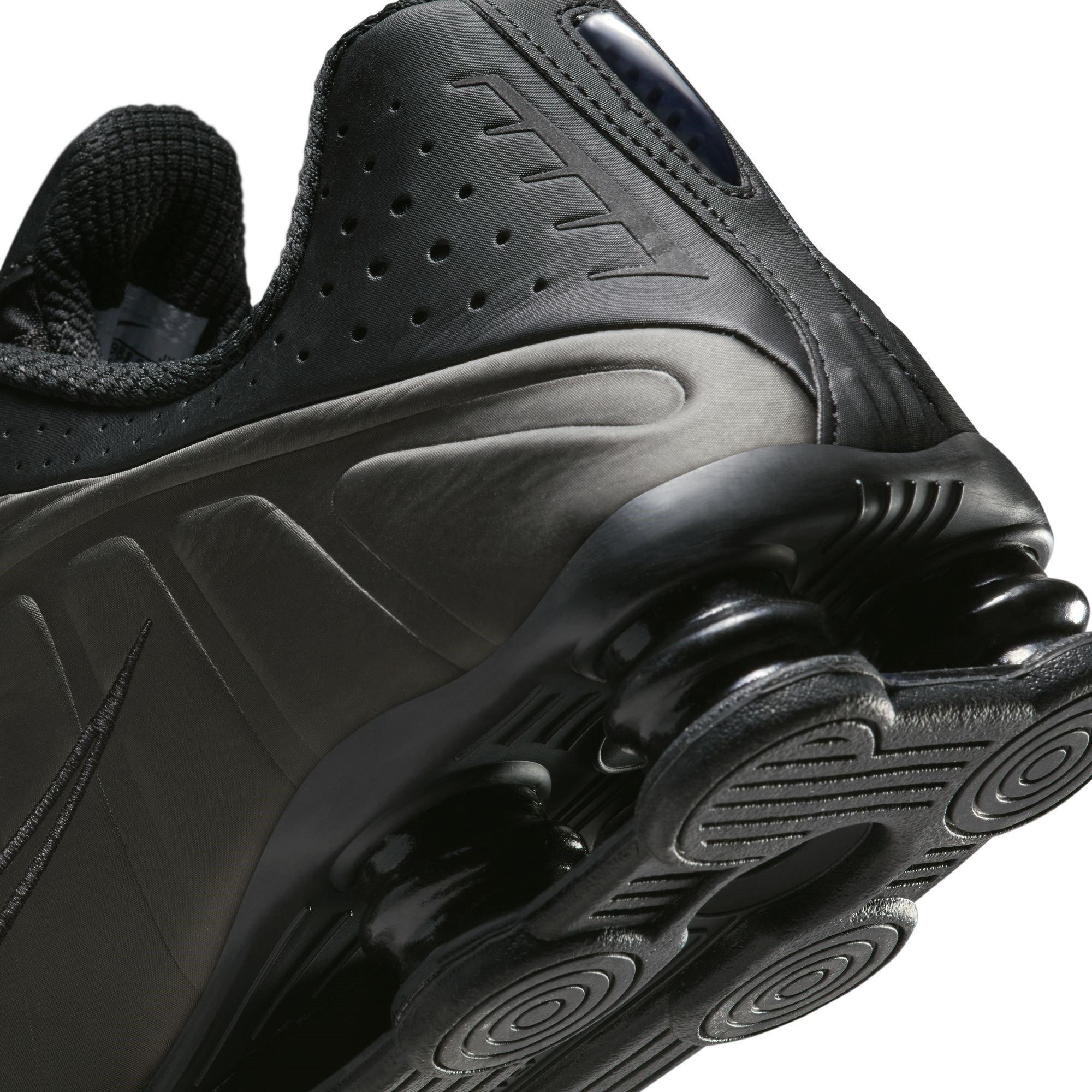 Nero/Nero - Nike - Shox R4 Low Trainers - 8
