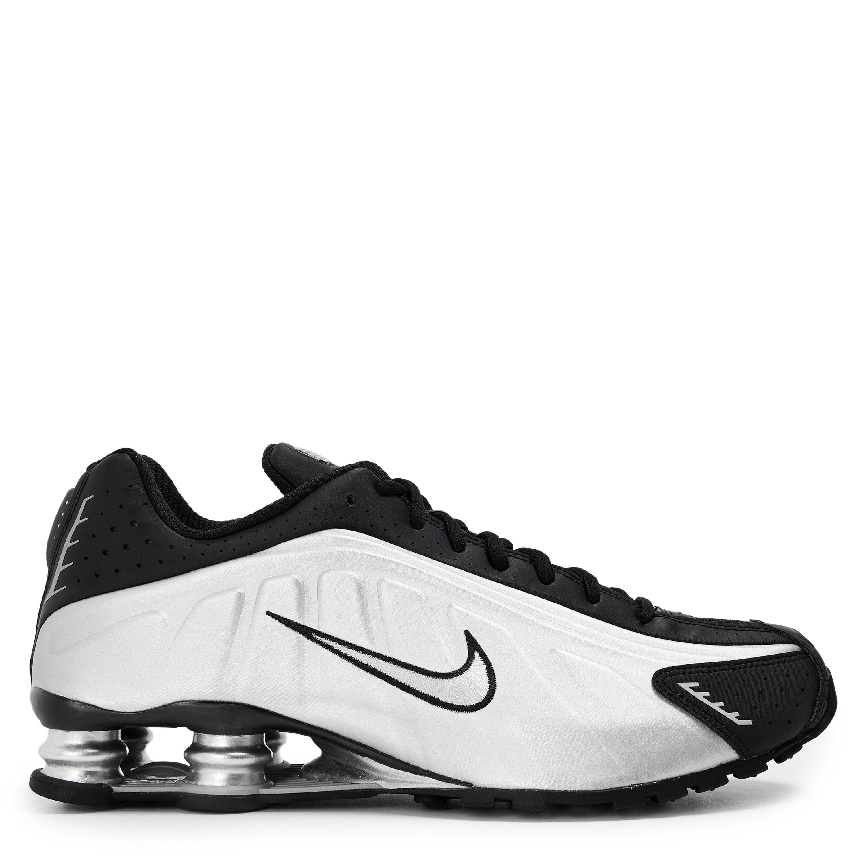 black and white nike shox