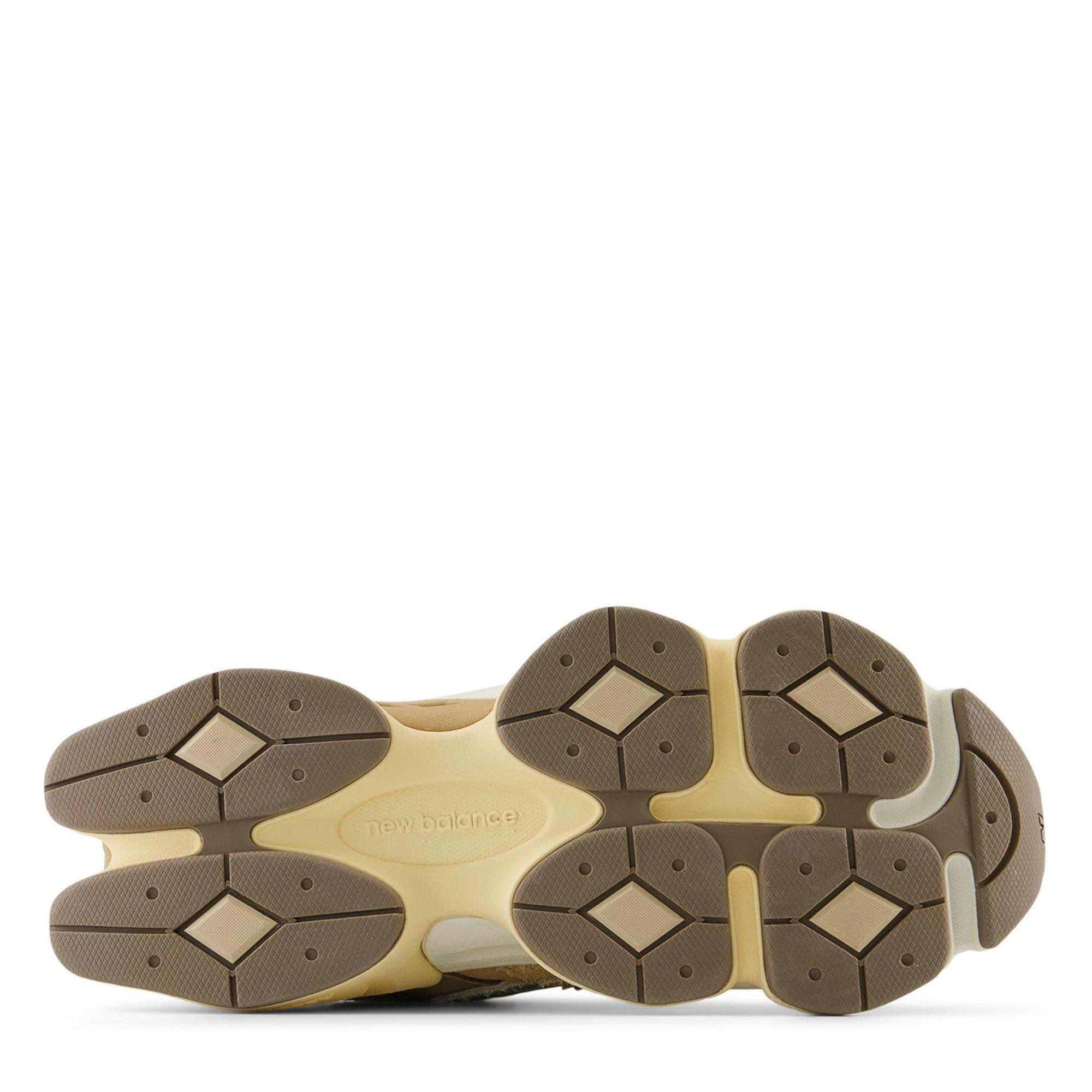 Olivine - New Balance - New Balance 9060 - 5