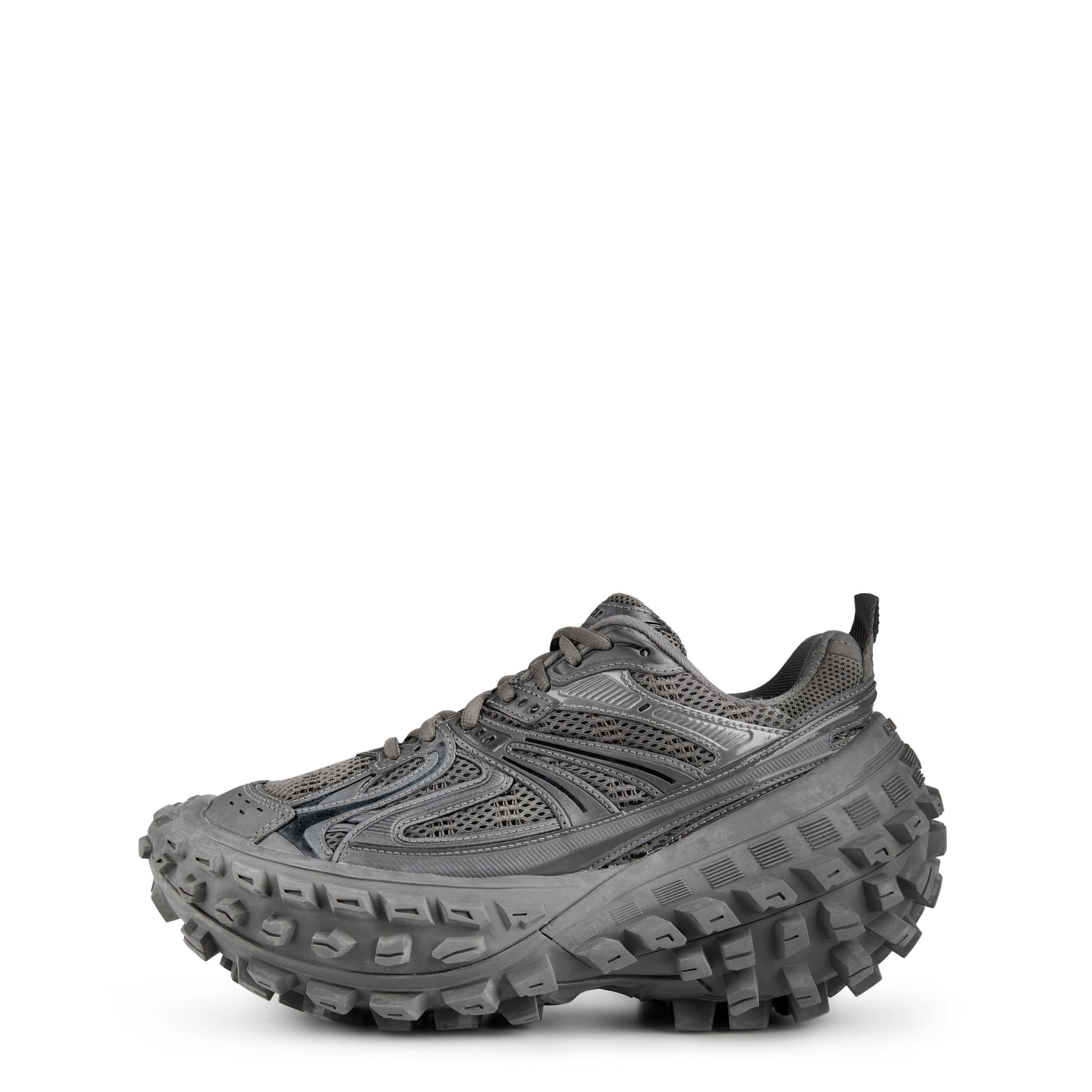 靴 balenciaga bouncer Balenciaga Men's Bouncer Tonal Mesh-Rubber Sneakers | Neiman