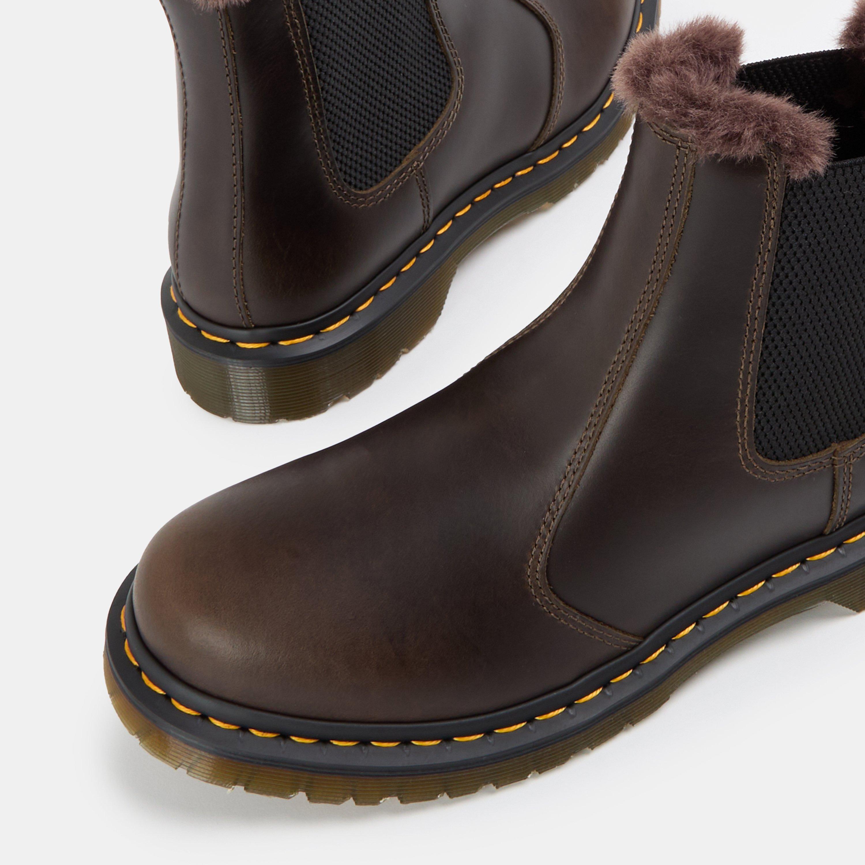 Dark taupe - Dr Martens - 2976 Leonore Fur Lined Chelsea Boot - 4