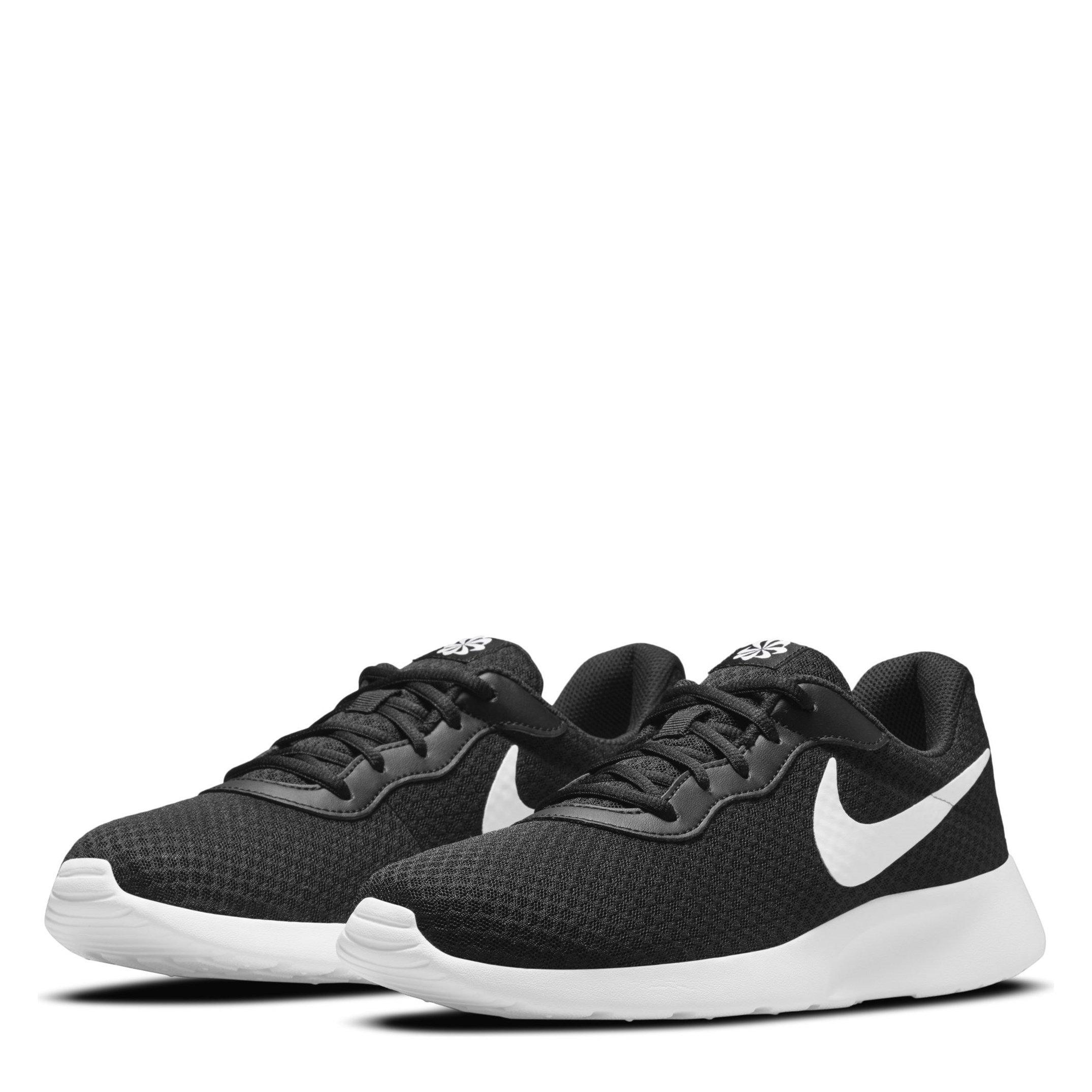 nike tanjun planeta