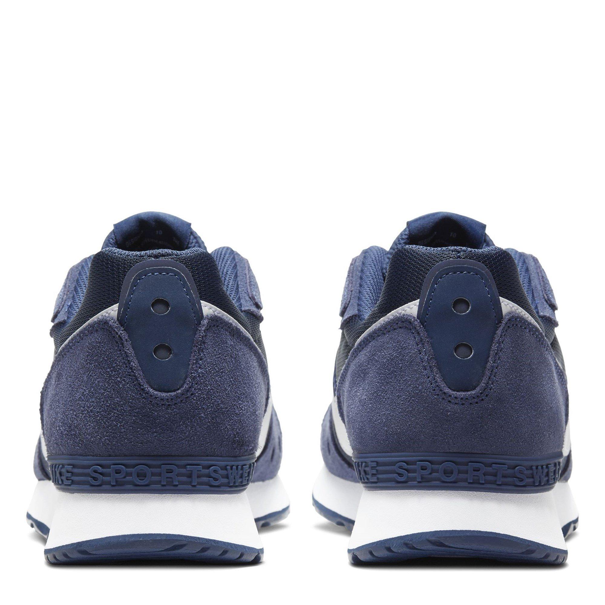 Navy/White - Nike - Venture Runner Trainers Mens - 4