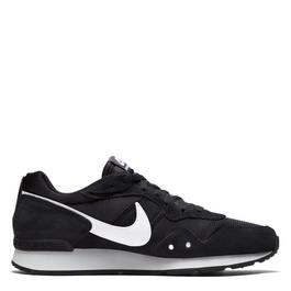 Nike Venture Runner Trainers Mens